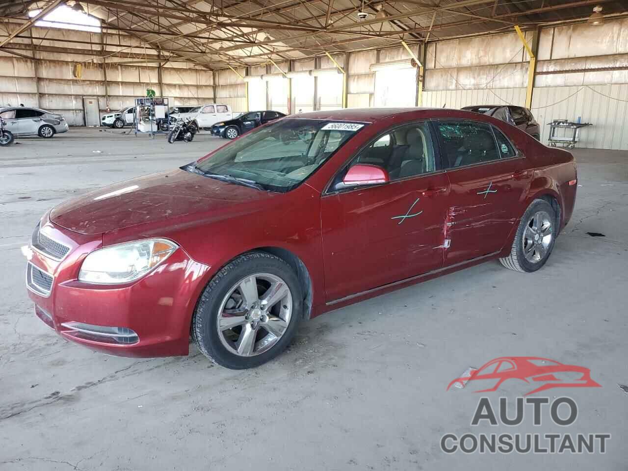 CHEVROLET MALIBU 2011 - 1G1ZC5E10BF267323