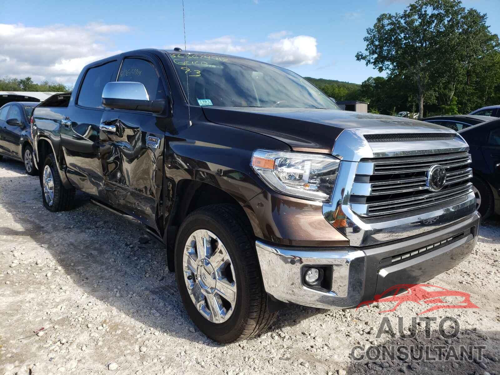 TOYOTA TUNDRA 2019 - 5TFAY5F14KX870029