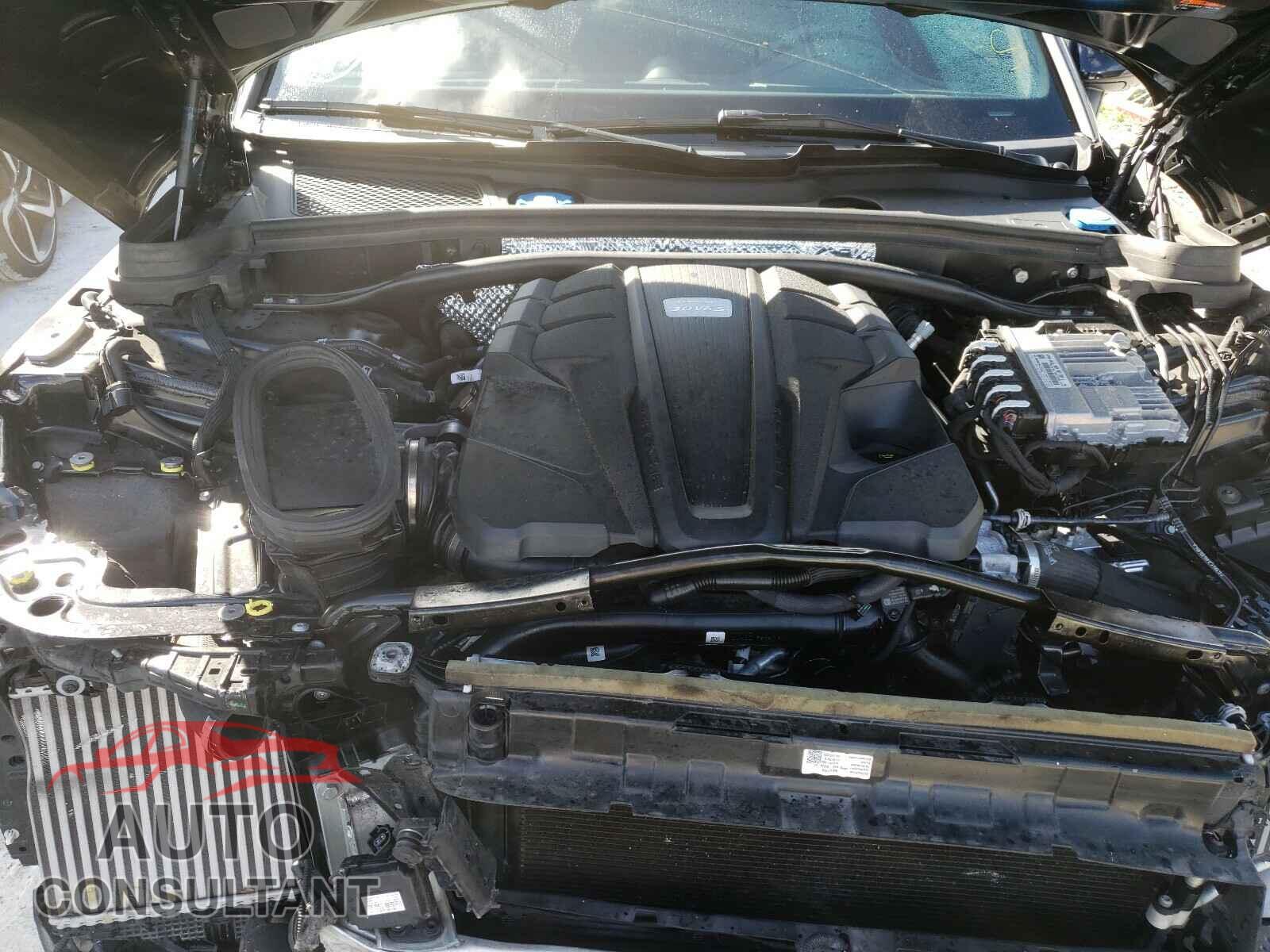 PORSCHE MACAN 2019 - WP1AB2A52KLB32097