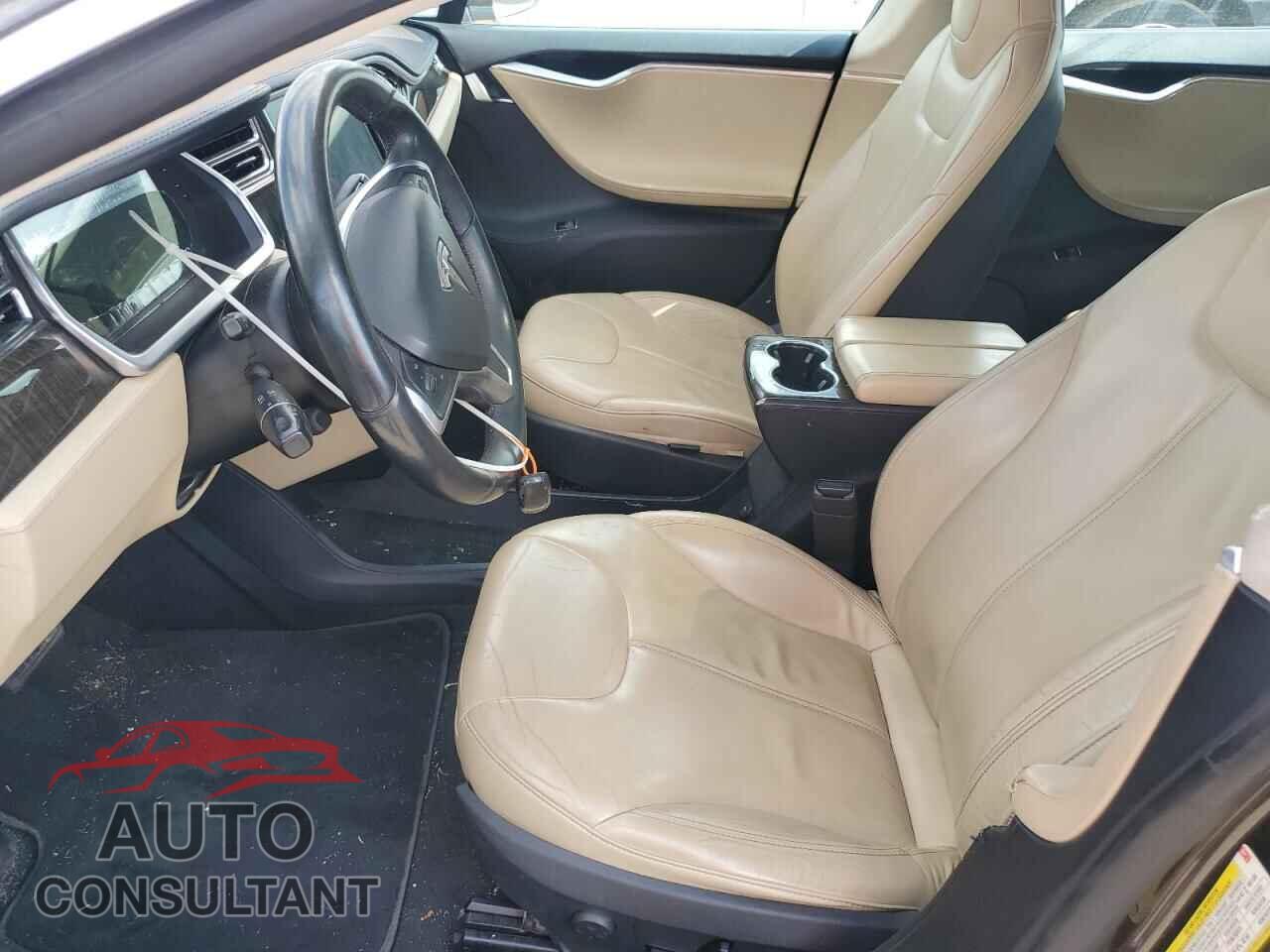 TESLA MODEL S 2013 - 5YJSA1DN4DFP06073