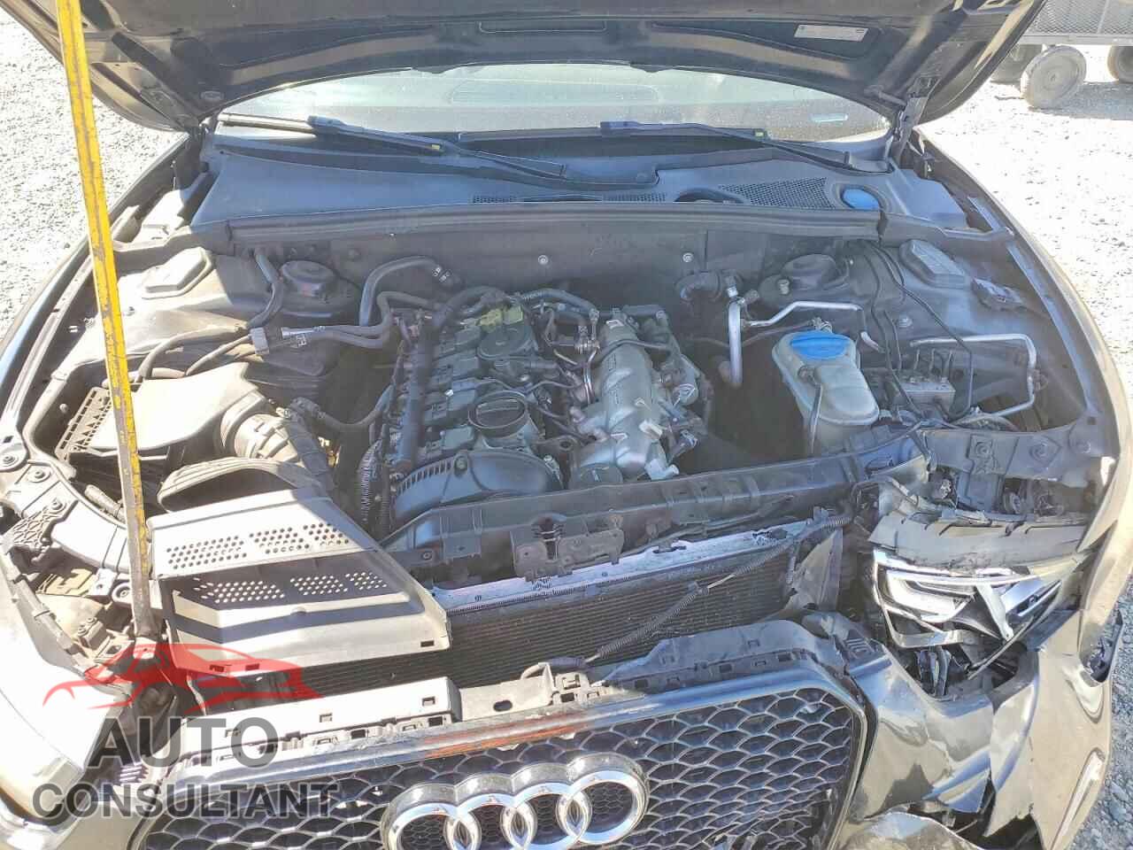 AUDI A5 2013 - WAUVFAFR4DA000998