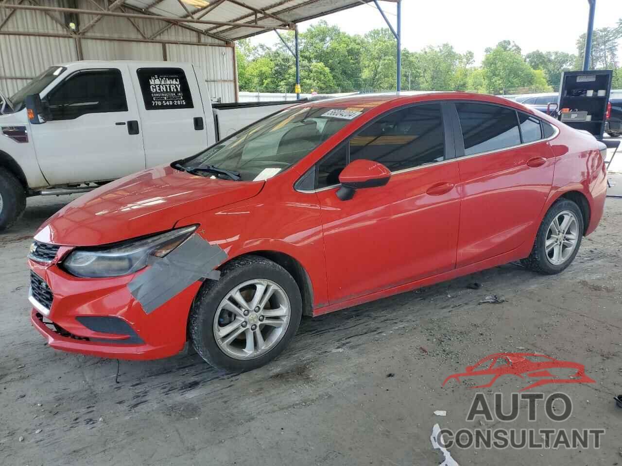 CHEVROLET CRUZE 2018 - 1G1BE5SM0J7168052