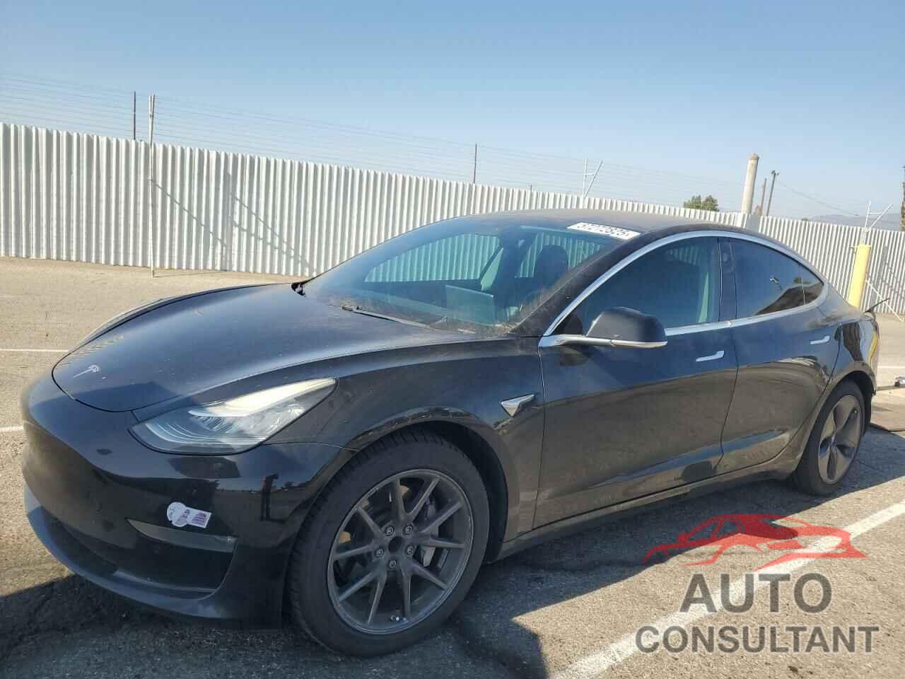 TESLA MODEL 3 2018 - 5YJ3E1EA8JF123005