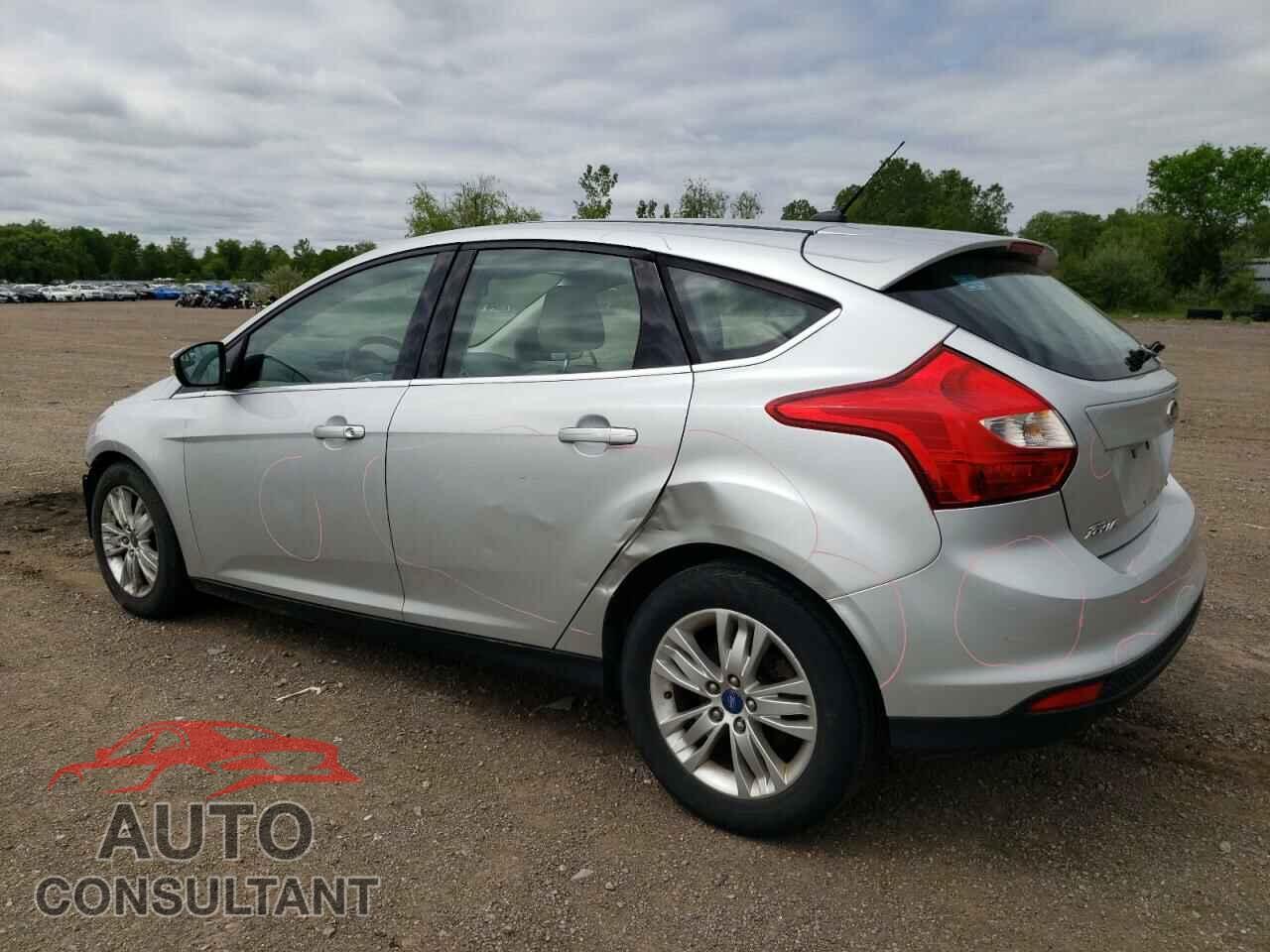 FORD FOCUS 2012 - 1FAHP3M29CL372103