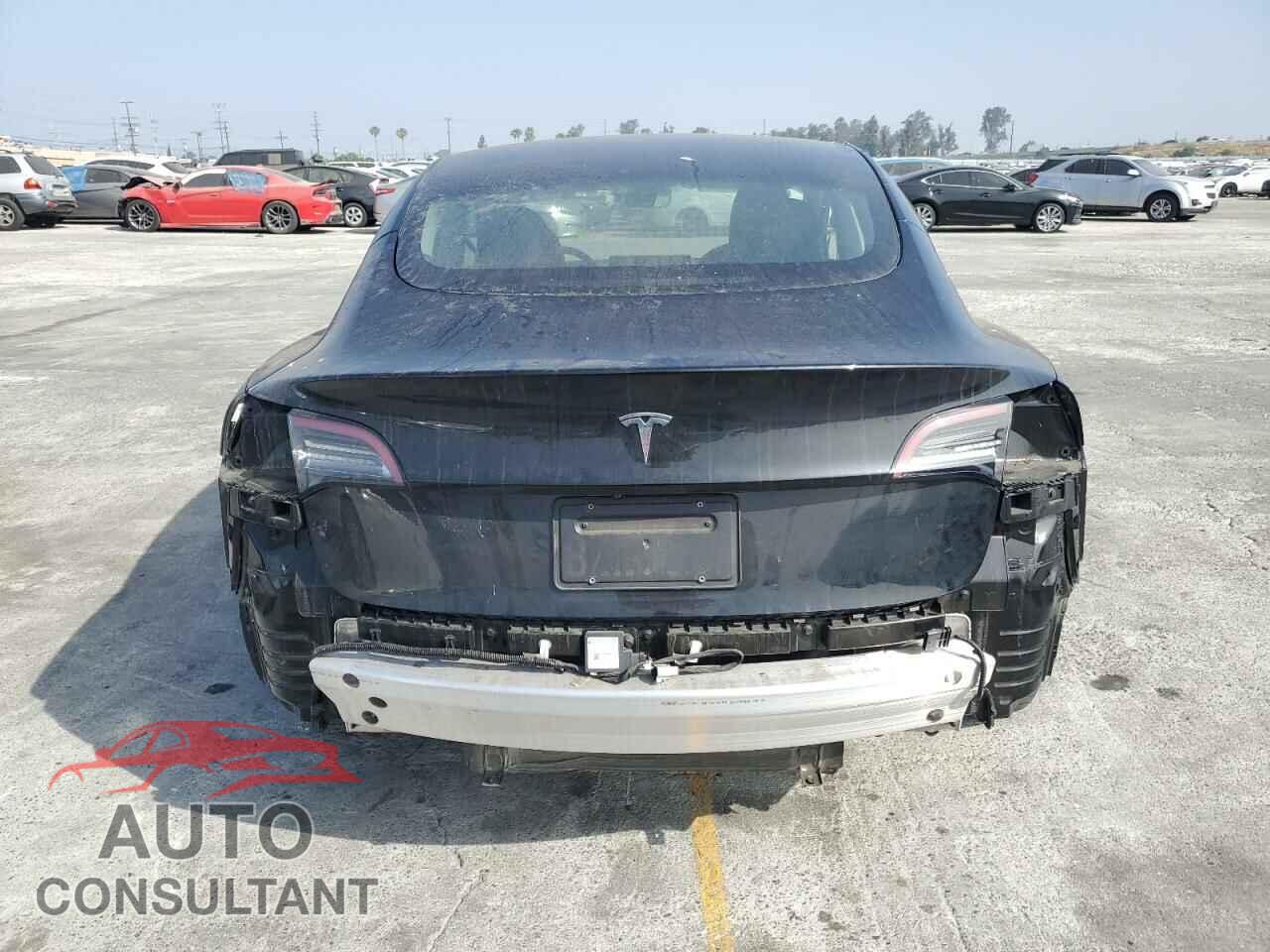 TESLA MODEL 3 2022 - 5YJ3E1EA2NF132921