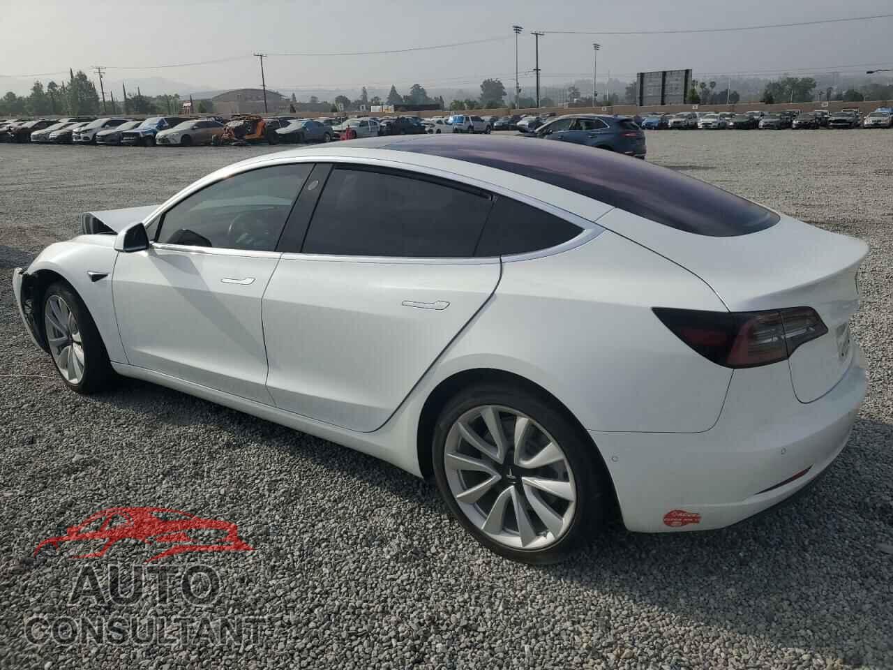 TESLA MODEL 3 2018 - 5YJ3E1EA2JF010005