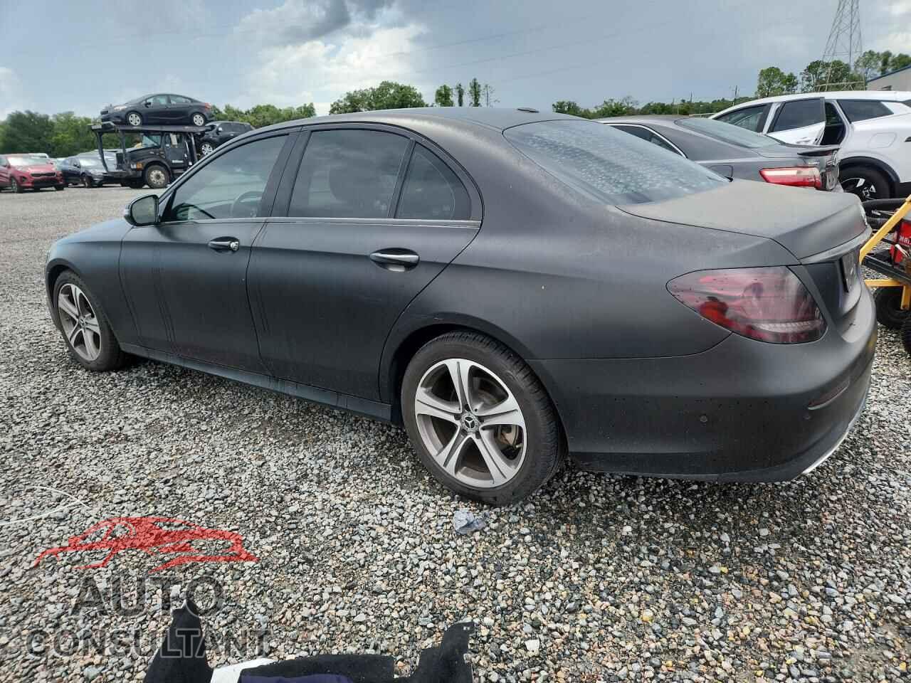MERCEDES-BENZ E-CLASS 2018 - WDDZF4JB7JA470671