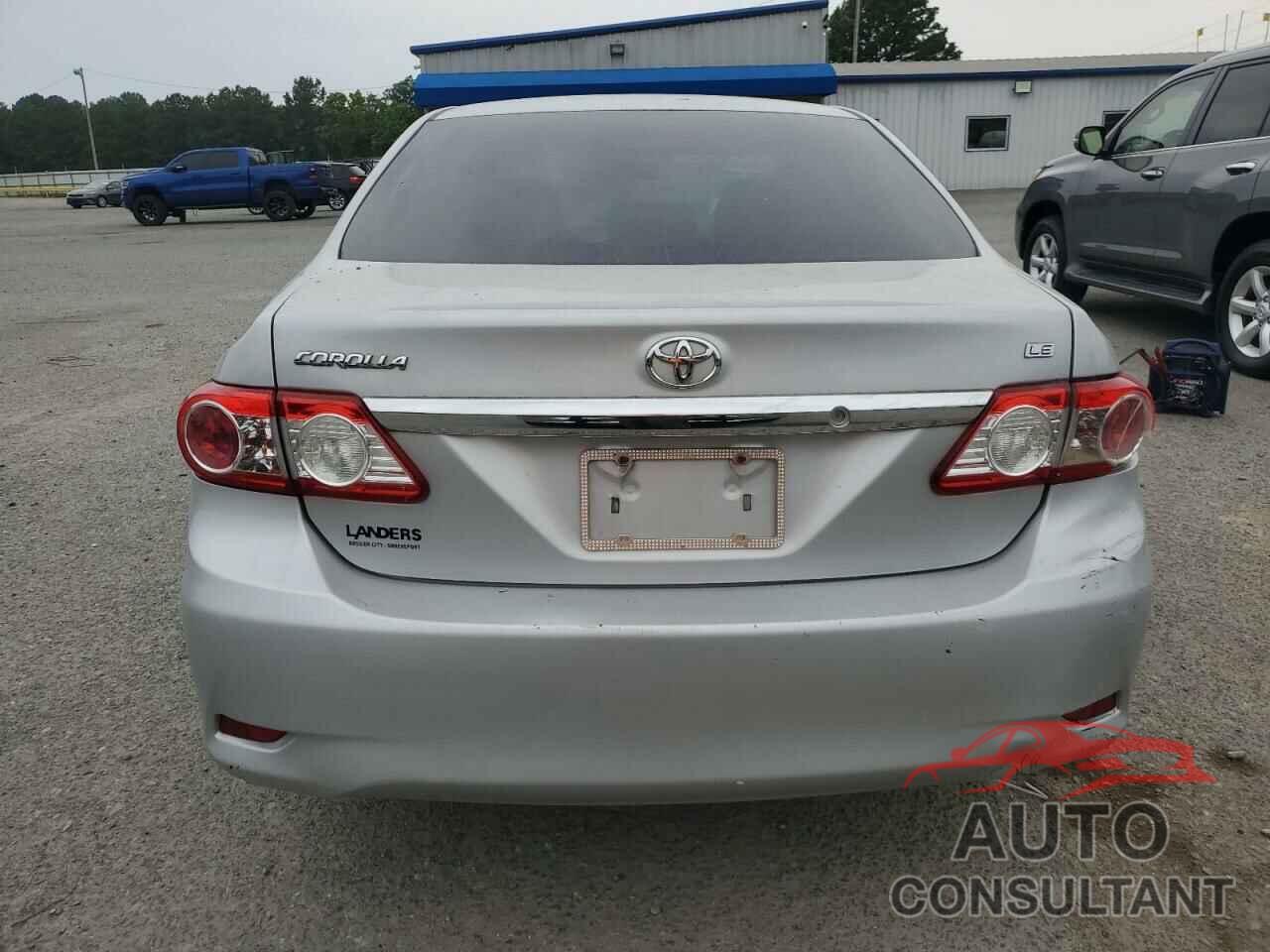 TOYOTA COROLLA 2013 - 2T1BU4EE4DC981129