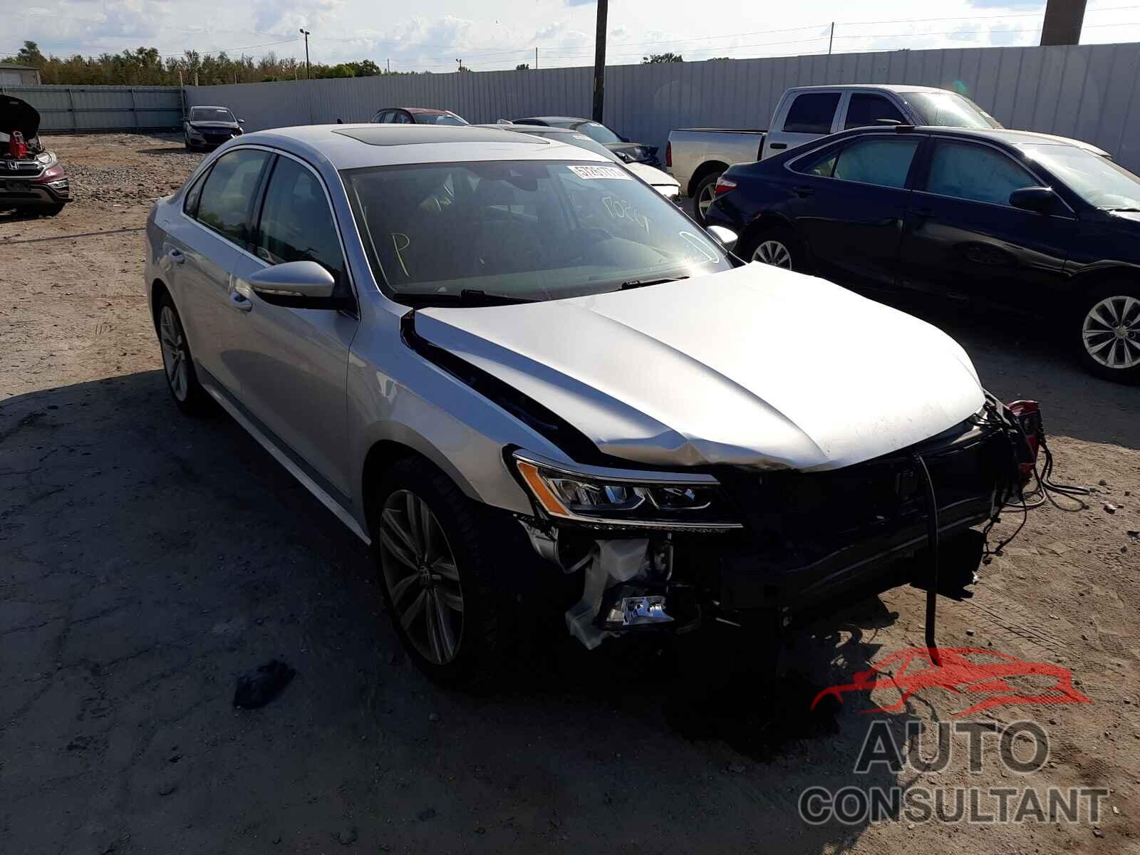 VOLKSWAGEN PASSAT 2017 - 1VWCT7A39HC020857