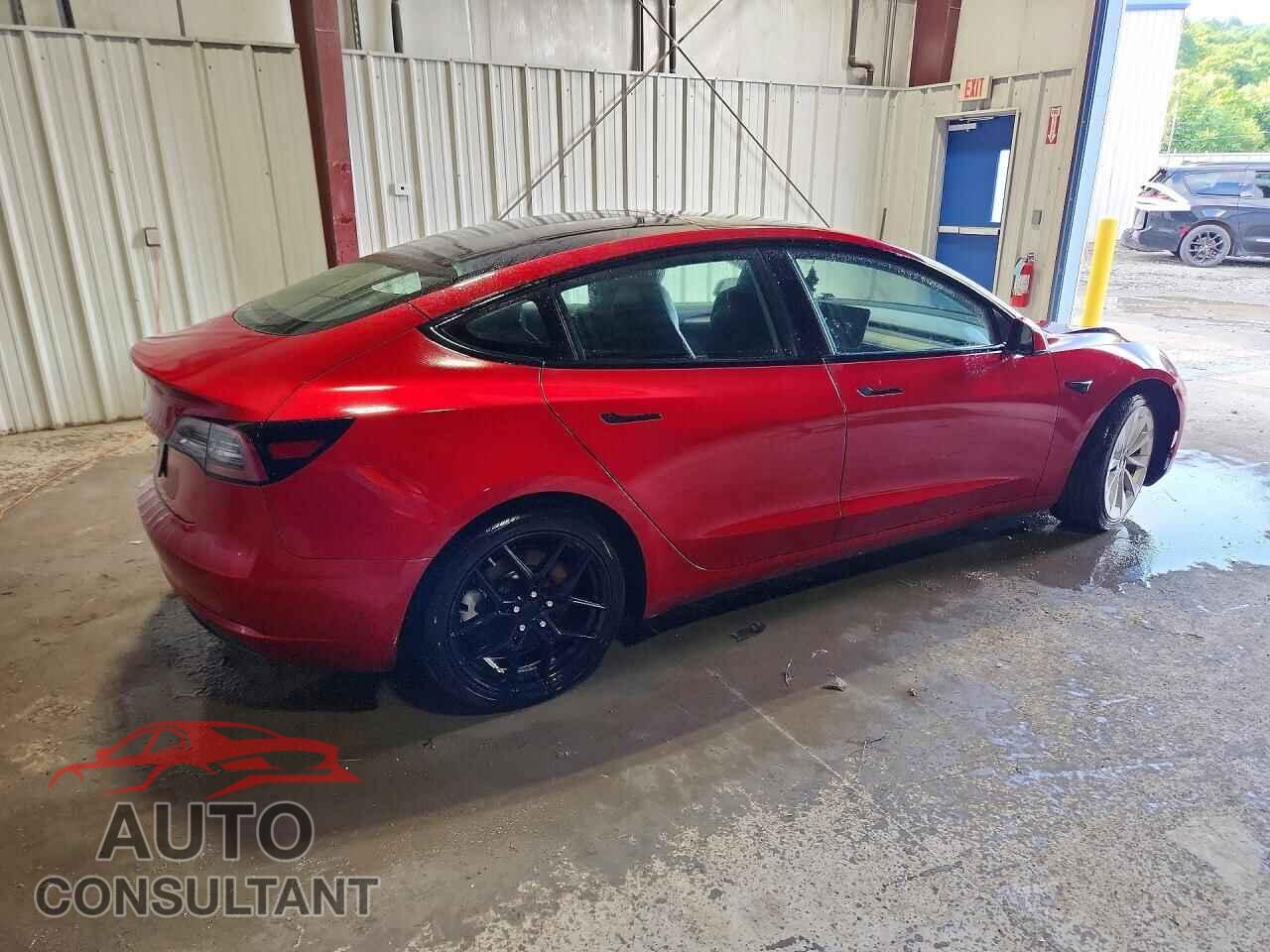 TESLA MODEL 3 2022 - 5YJ3E1EA7NF371042