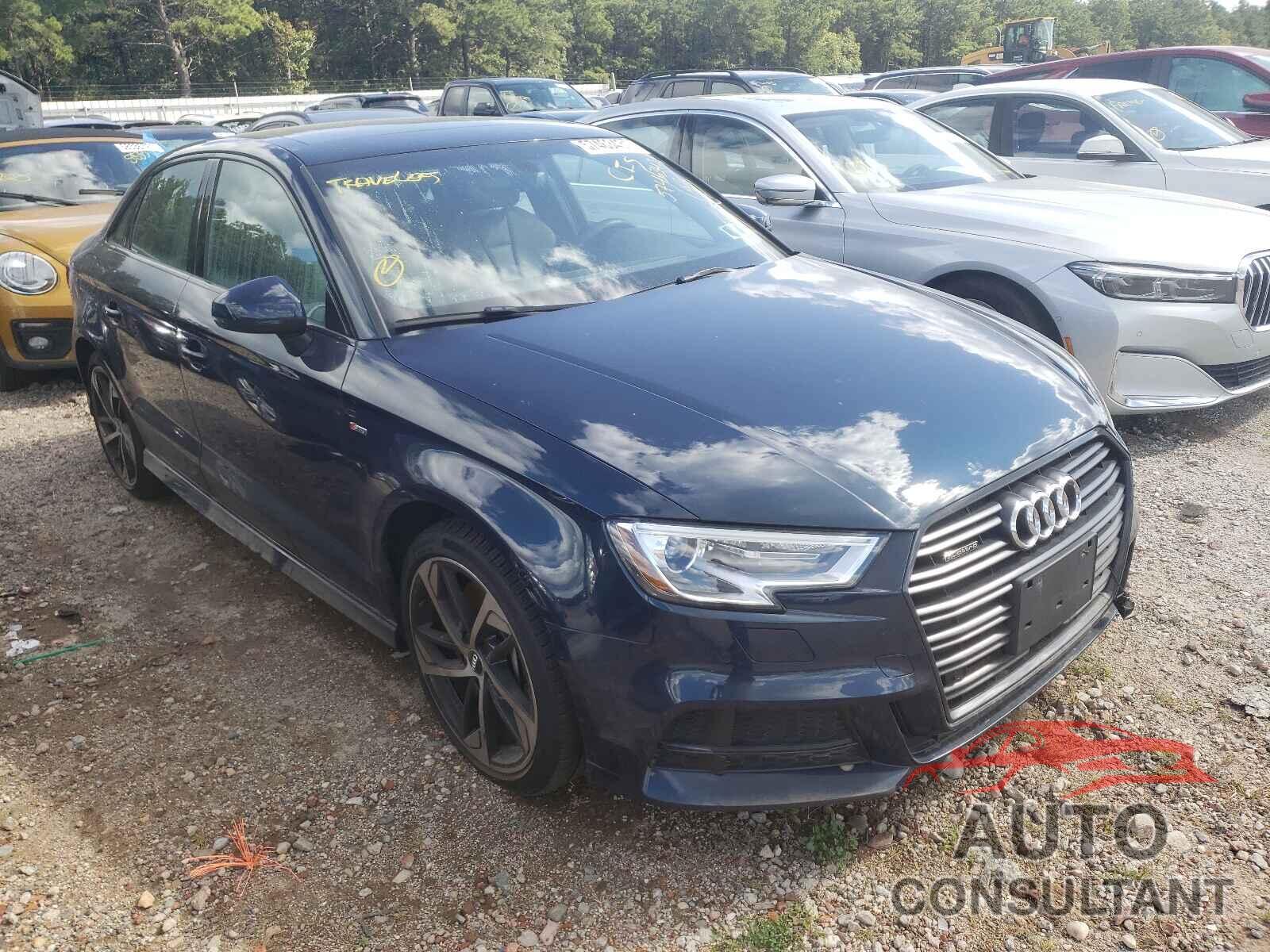 AUDI A3 2020 - WAUBEGFF4LA093454