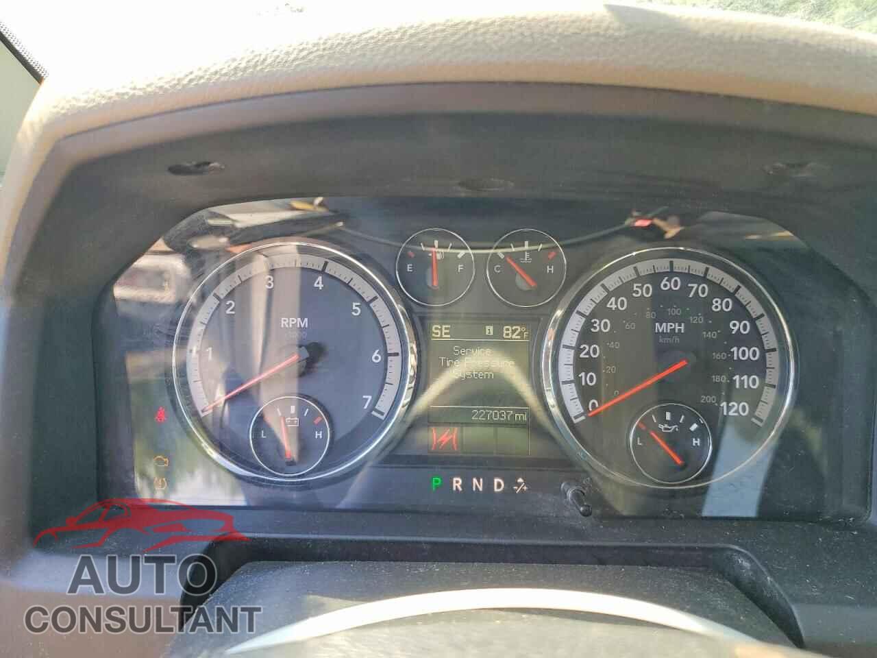 DODGE RAM 1500 2012 - 1C6RD7GT9CS187193