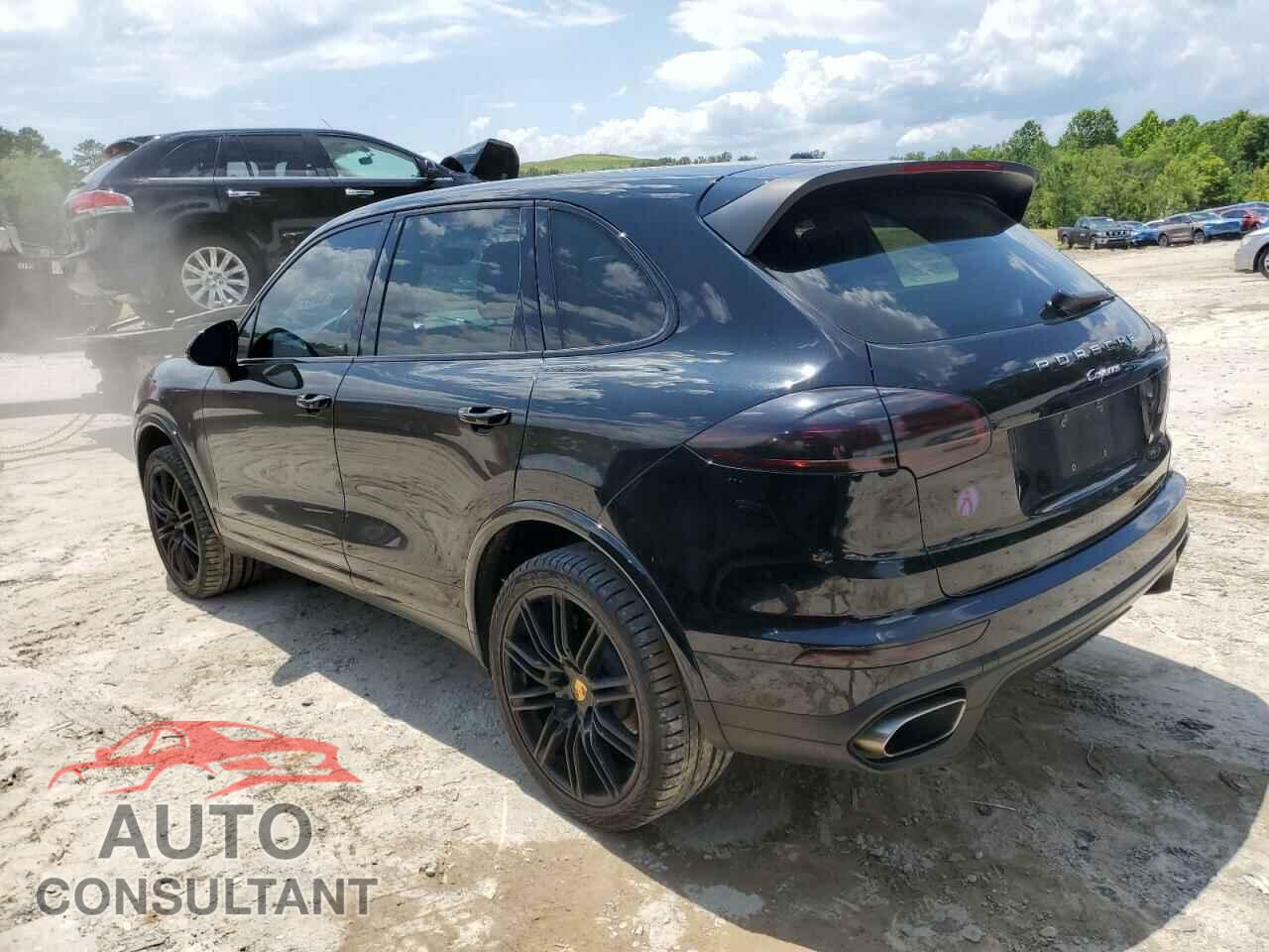 PORSCHE CAYENNE 2017 - WP1AA2A28HKA82393