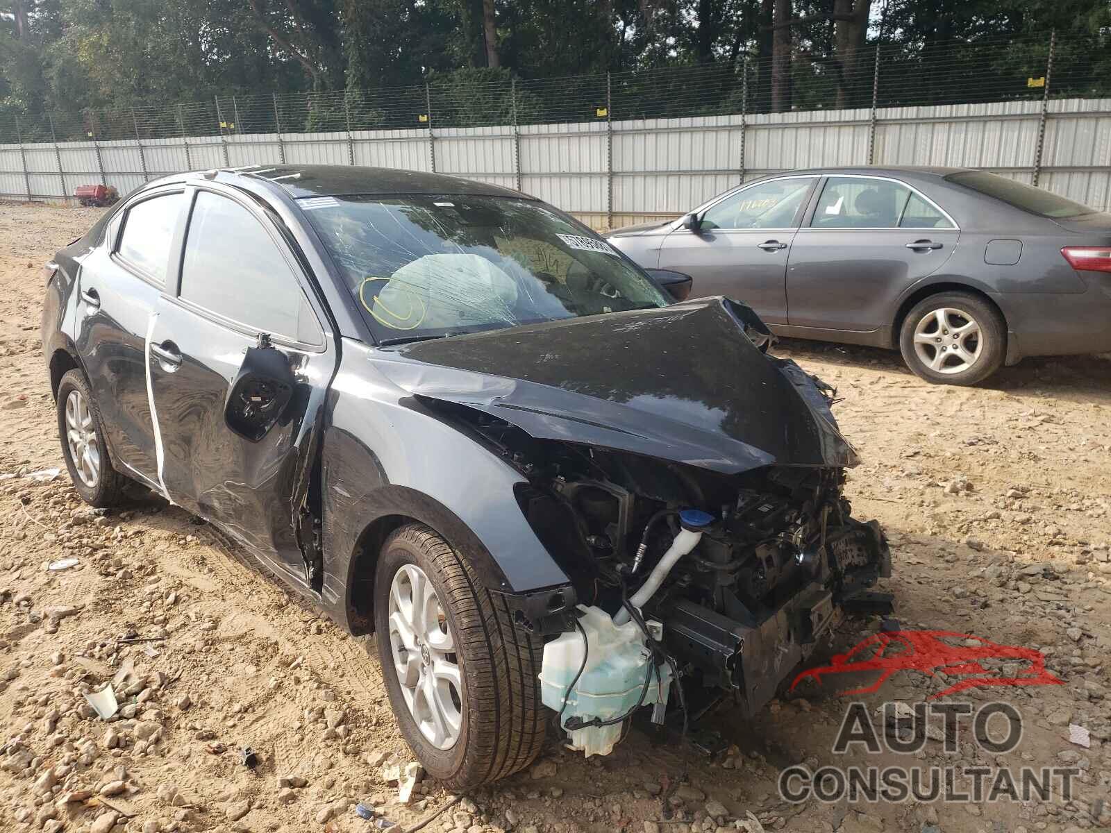 TOYOTA SCION 2016 - 3MYDLBZV2GY126039