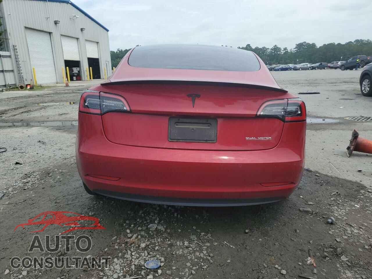 TESLA MODEL 3 2021 - 5YJ3E1EC3MF850686