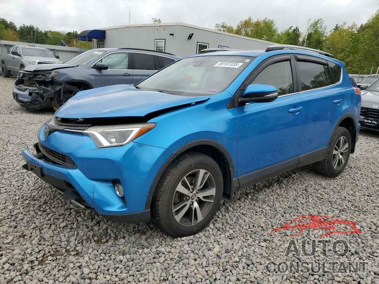TOYOTA RAV4 2017 - JTMRFREV7HD205480