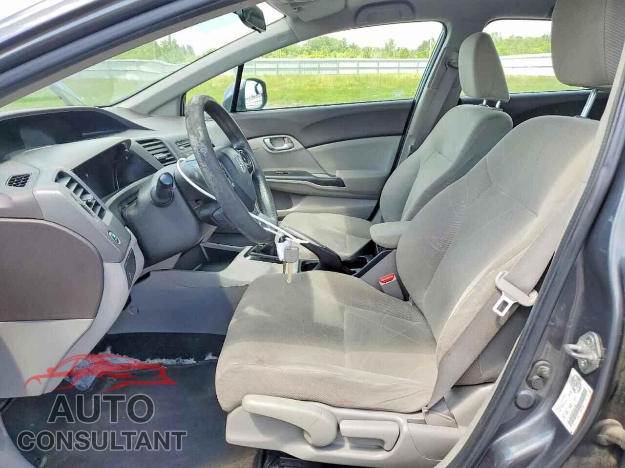 HONDA CIVIC 2012 - 2HGFB2E49CH017036