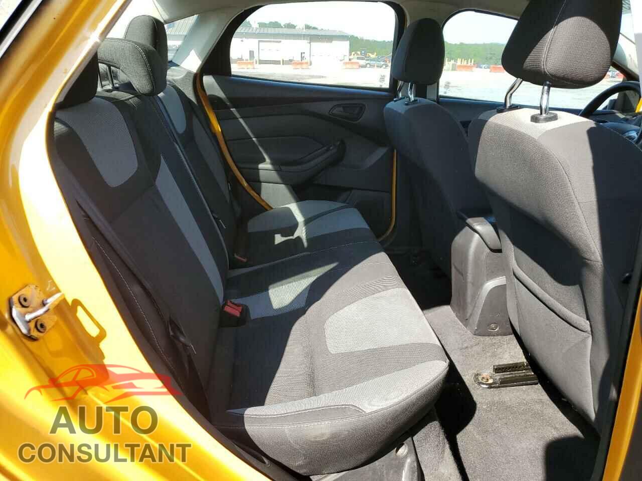 FORD FOCUS 2012 - 1FAHP3F22CL265150