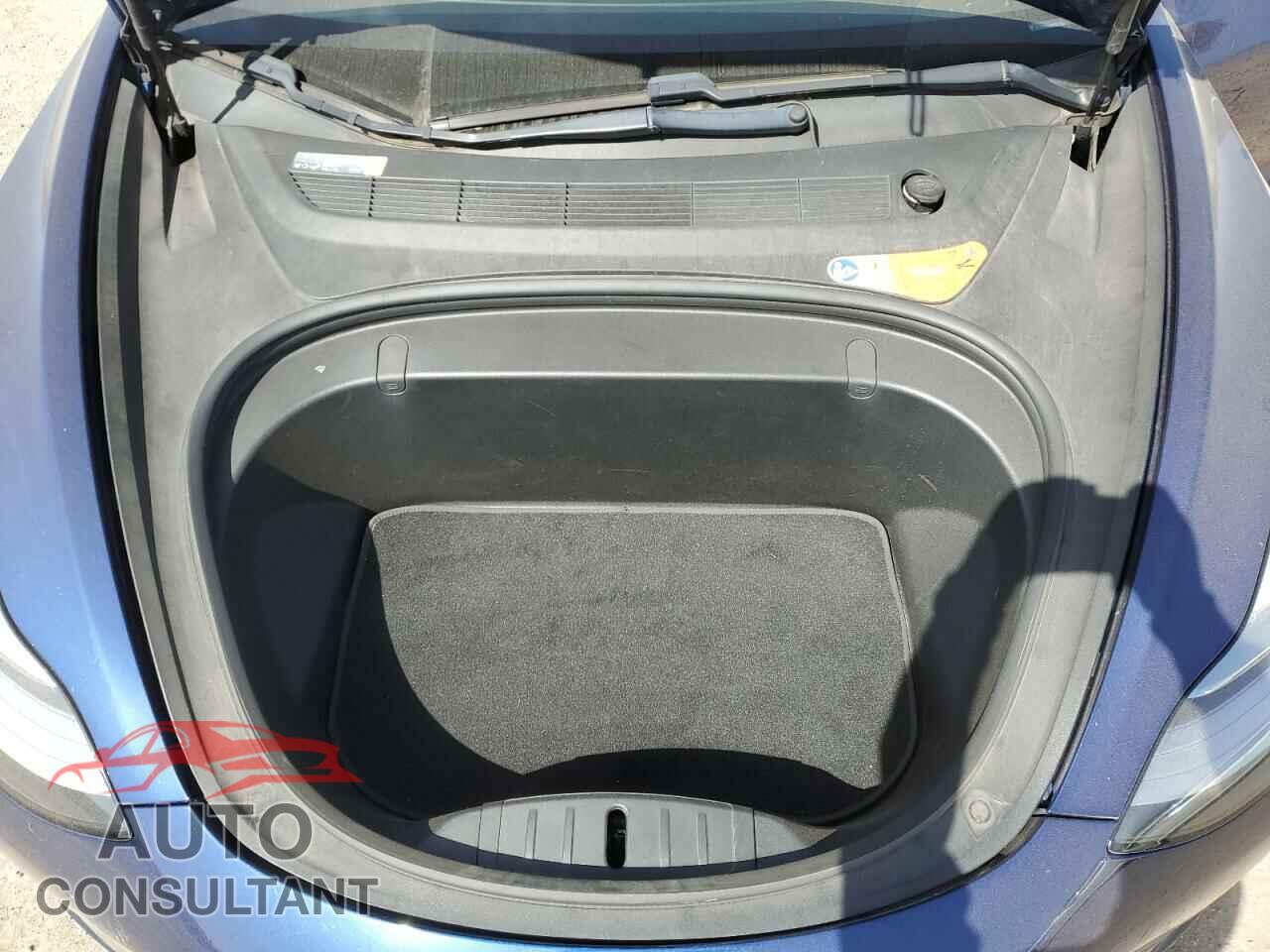 TESLA MODEL 3 2017 - 5YJ3E1EA8HF000198