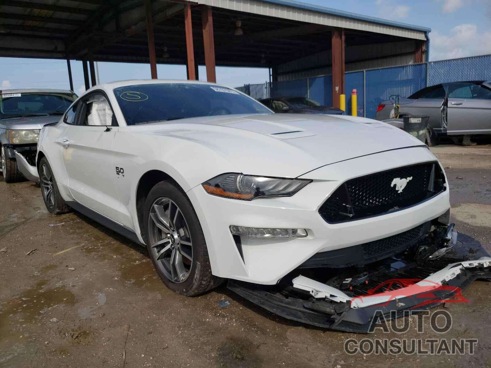 FORD MUSTANG 2020 - 1FA6P8CF3L5108338