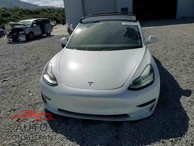 TESLA MODEL 3 2019 - 5YJ3E1EB9KF365103