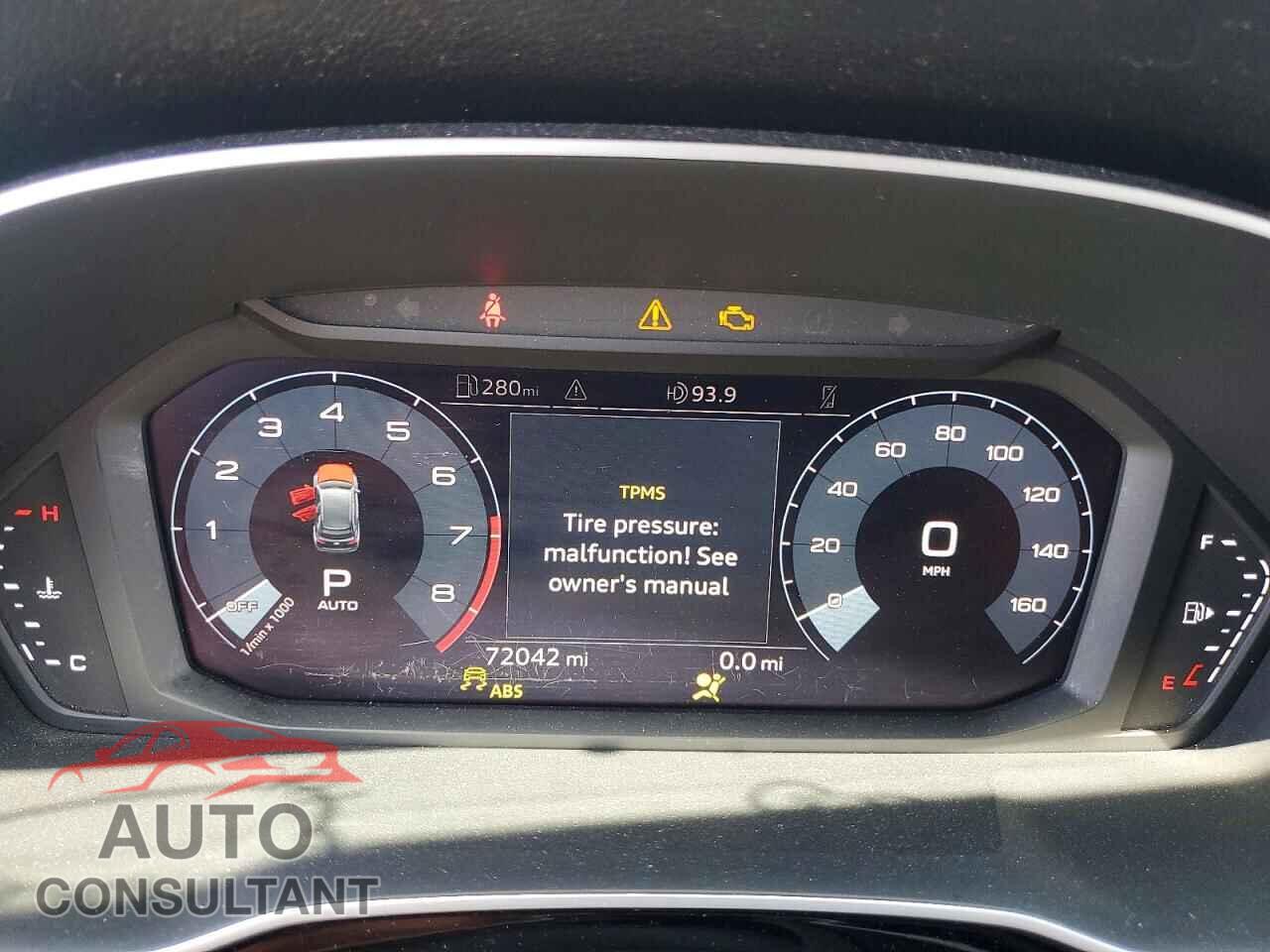 AUDI Q3 2021 - WA1EECF39M1054868