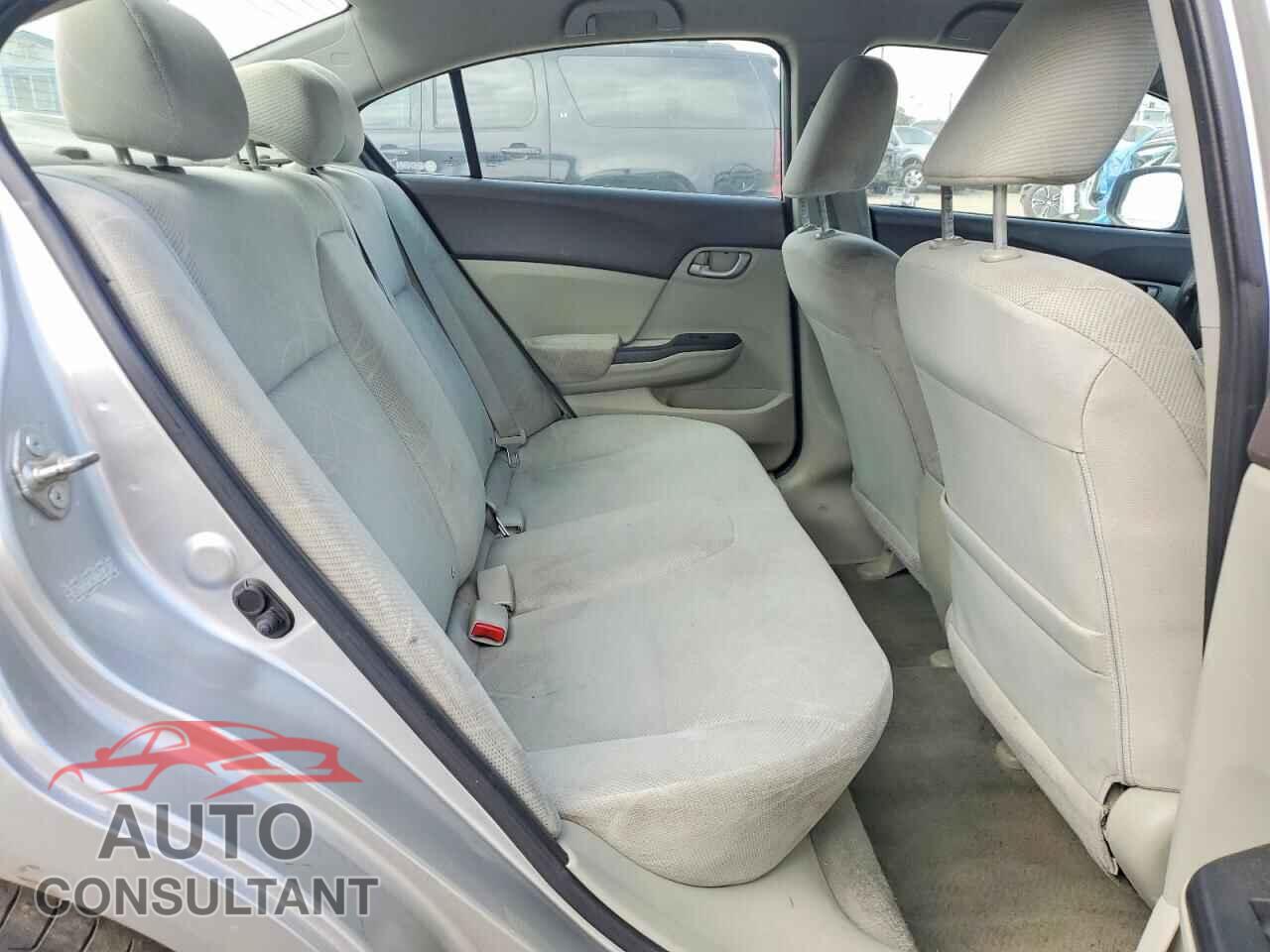 HONDA CIVIC 2012 - 2HGFB2F56CH324669