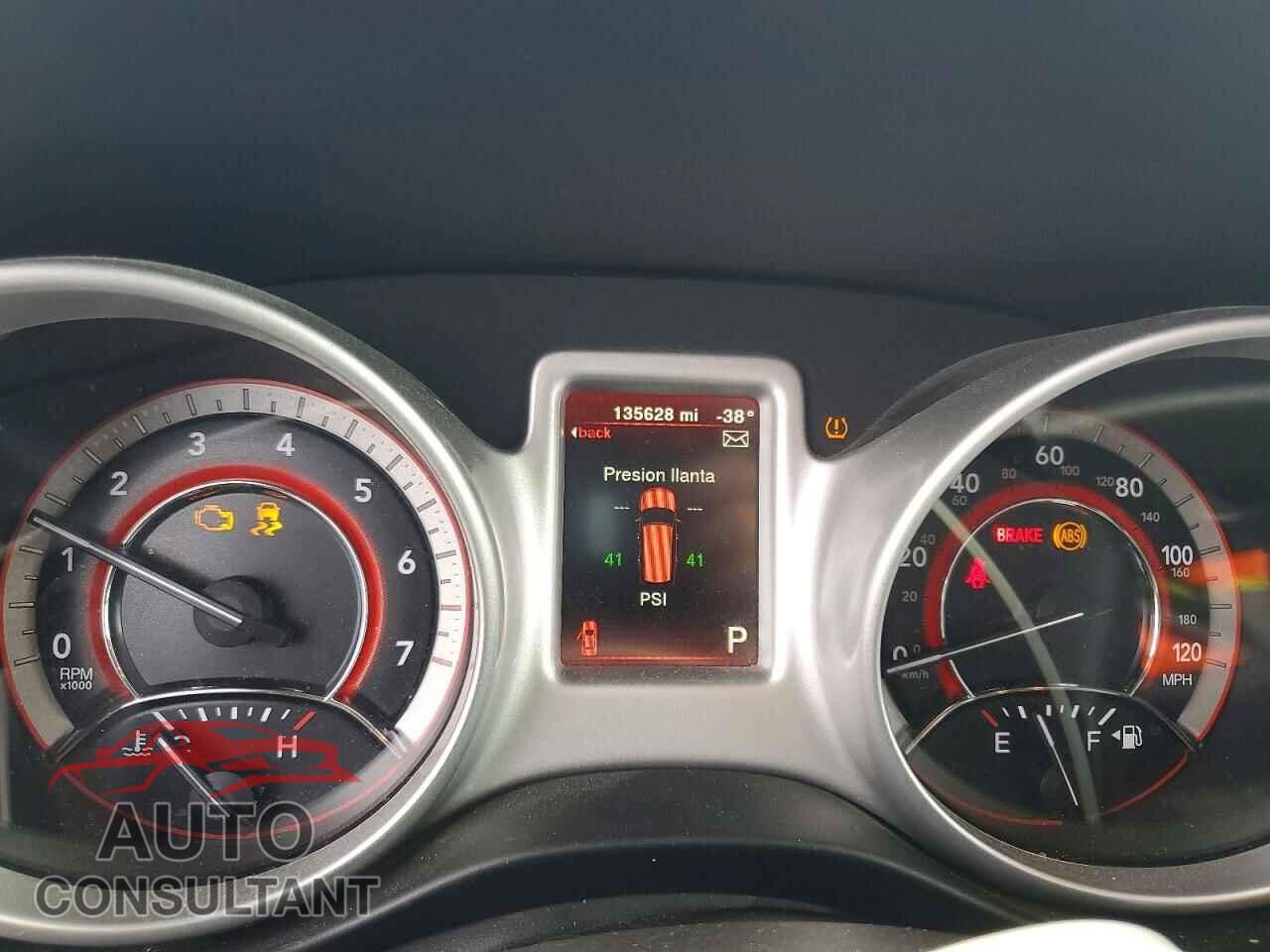 DODGE JOURNEY 2017 - 3C4PDCBB8HT580695
