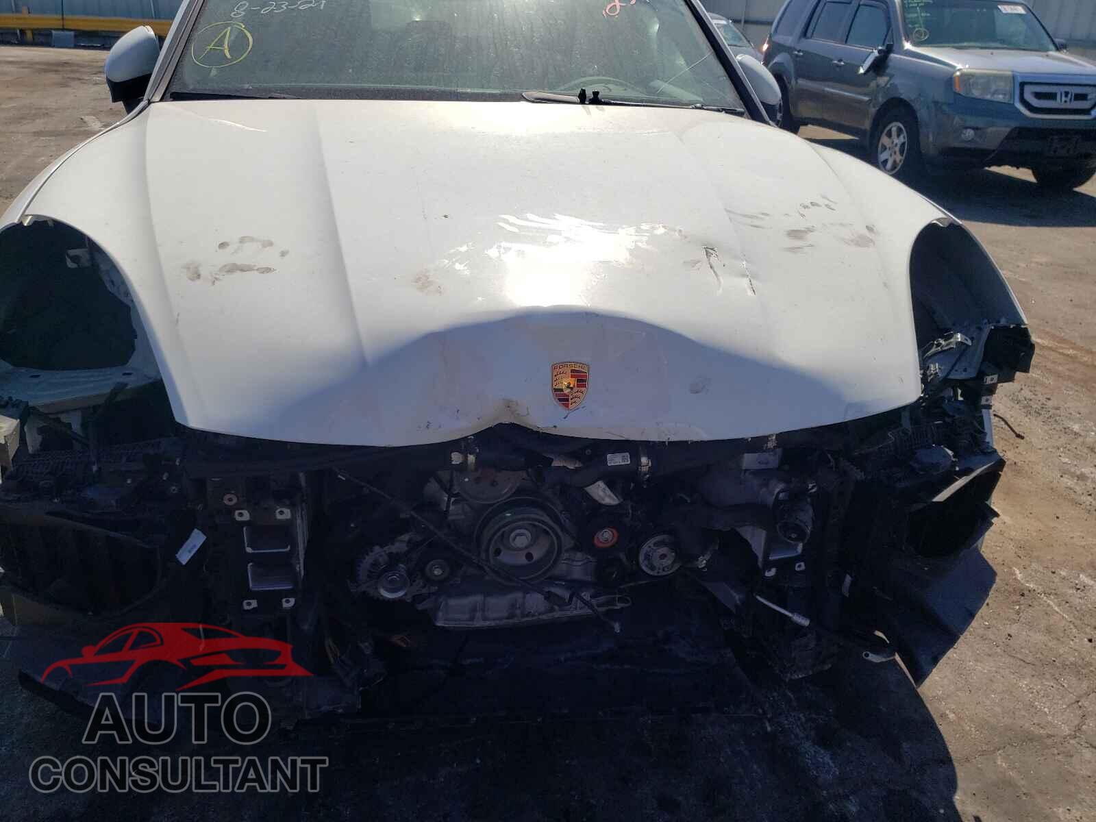 PORSCHE CAYENNE 2019 - WP1AB2AY5KDA62311