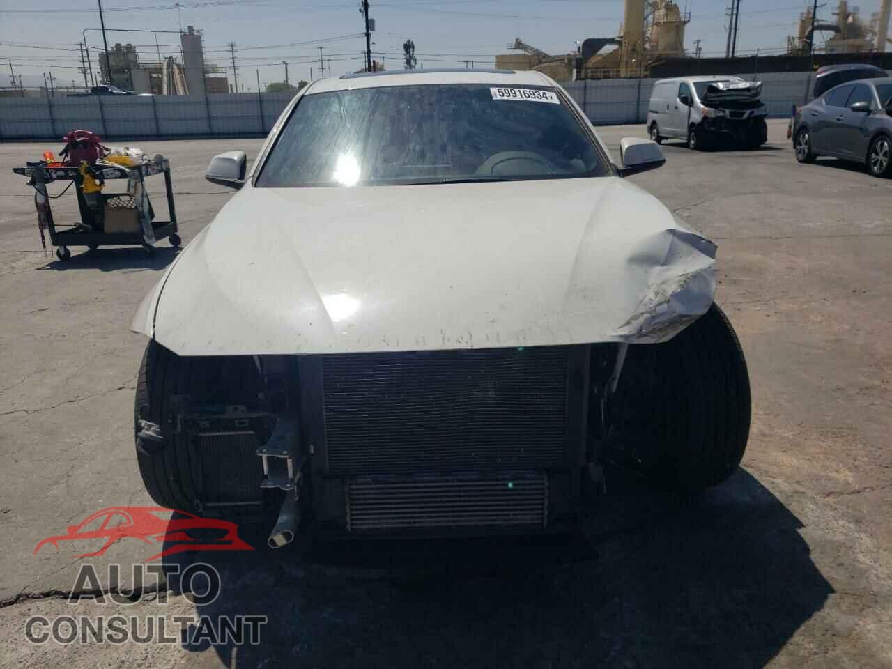 BMW 3 SERIES 2016 - WBA8E9G51GNU30401