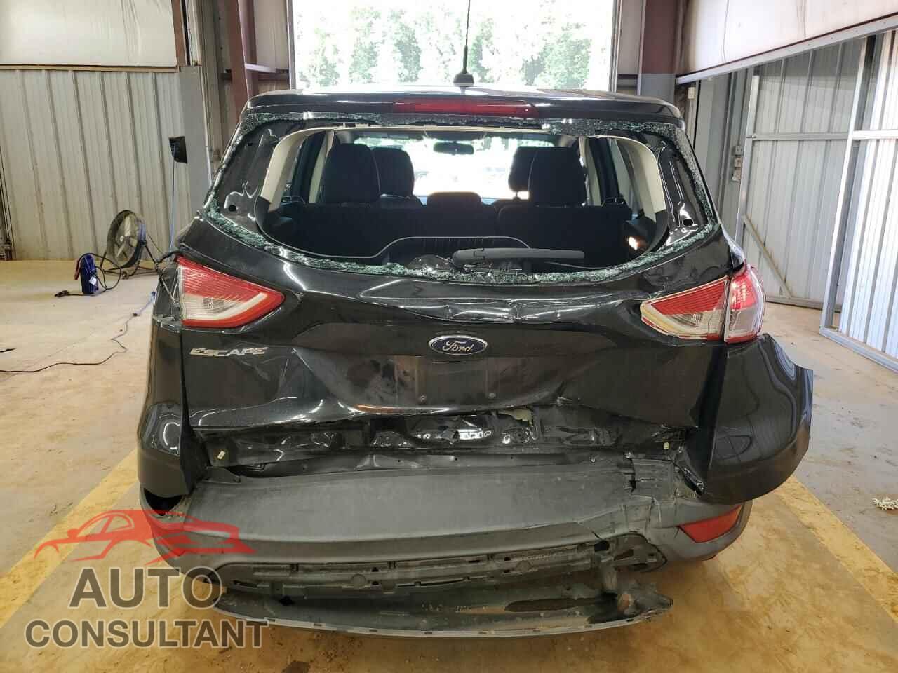 FORD ESCAPE 2015 - 1FMCU0F70FUB10730