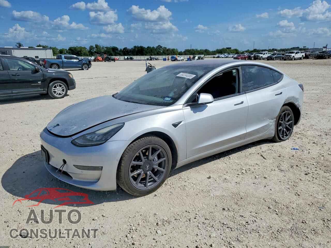 TESLA MODEL 3 2018 - 5YJ3E1EAXJF077337