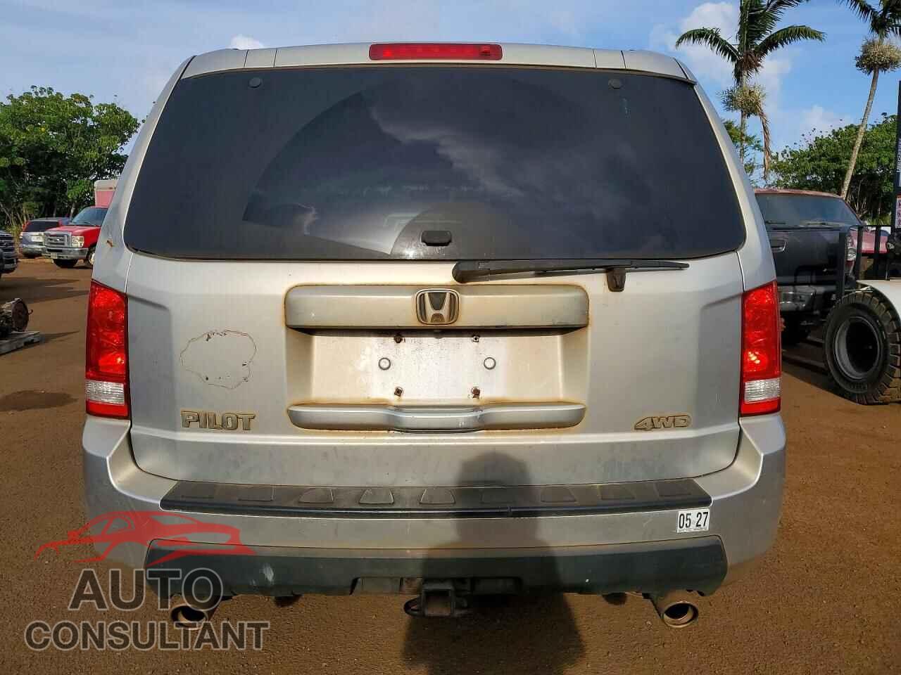 HONDA PILOT 2011 - 5FNYF4H64BB079355