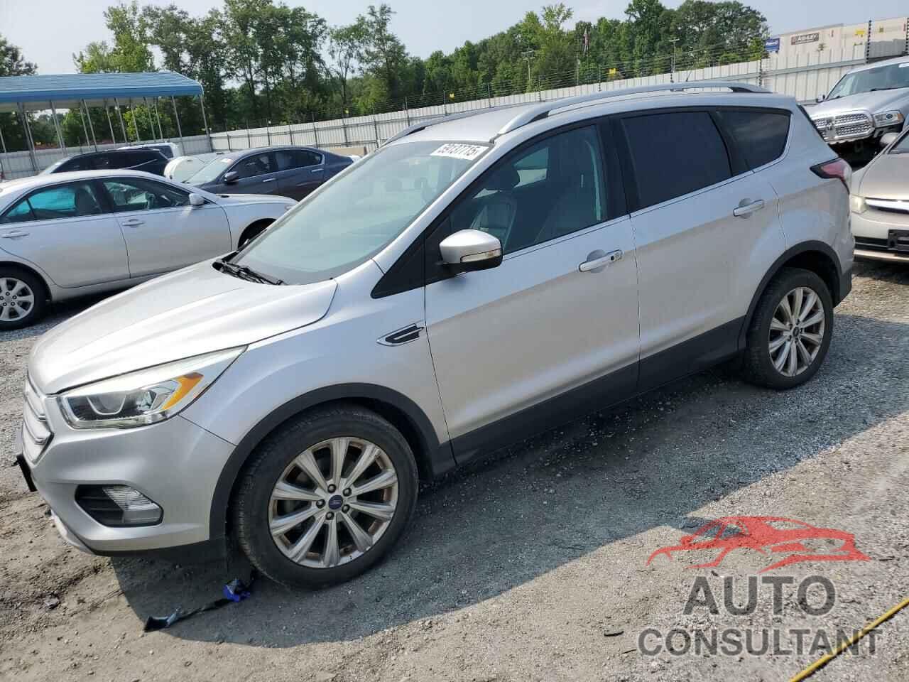 FORD ESCAPE 2017 - 1FMCU0JD8HUD64122