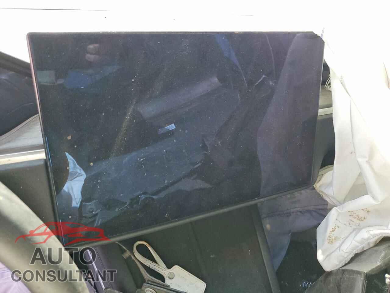 TESLA MODEL X 2022 - 7SAXCBE59NF328860