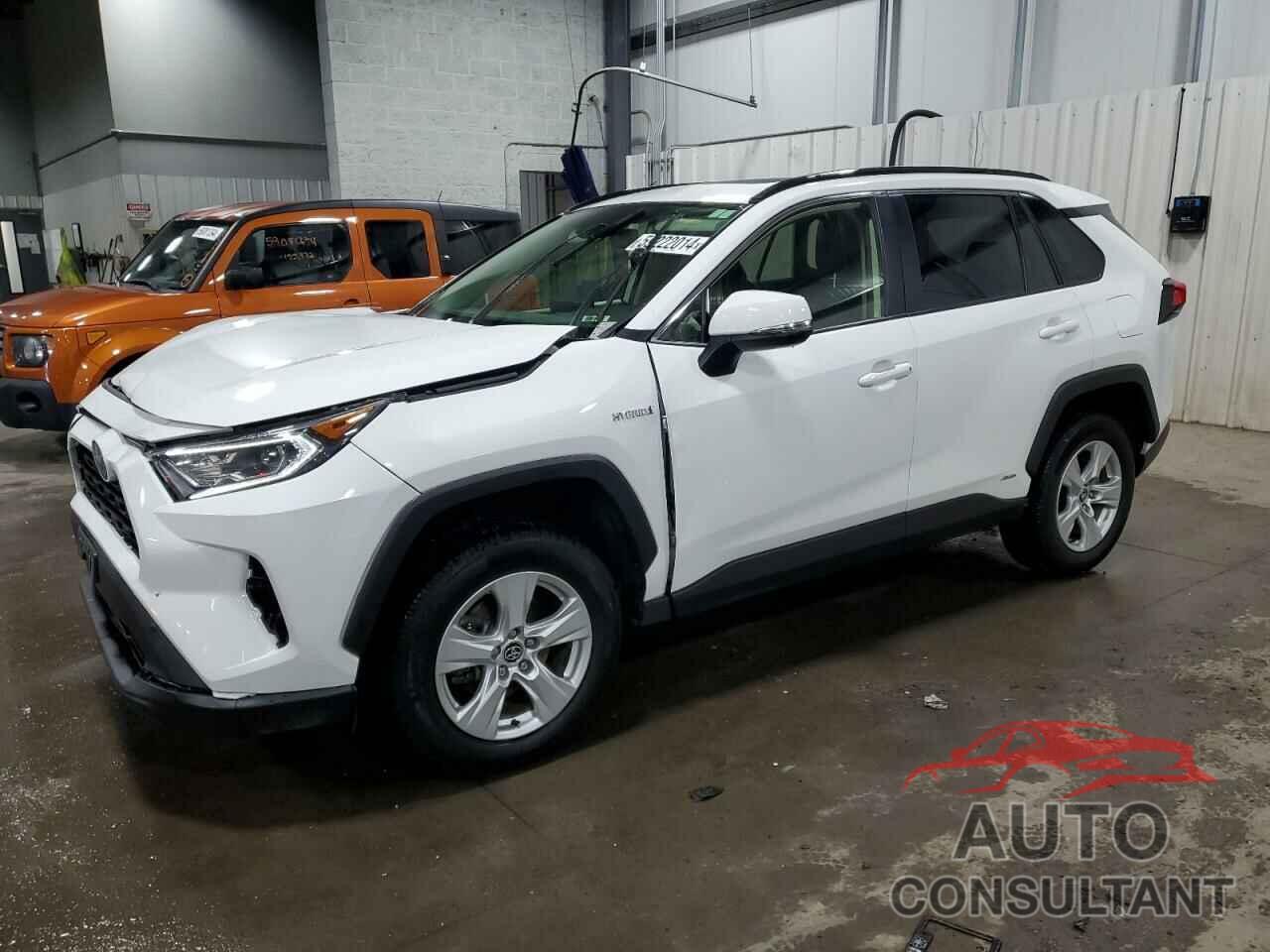 TOYOTA RAV4 2021 - JTMRWRFV6MD114130