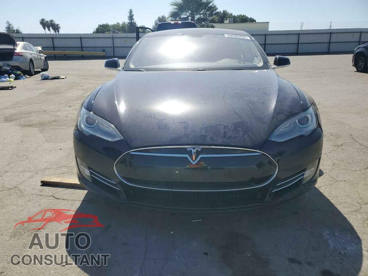 TESLA MODEL S 2014 - 5YJSA1S13EFP29202