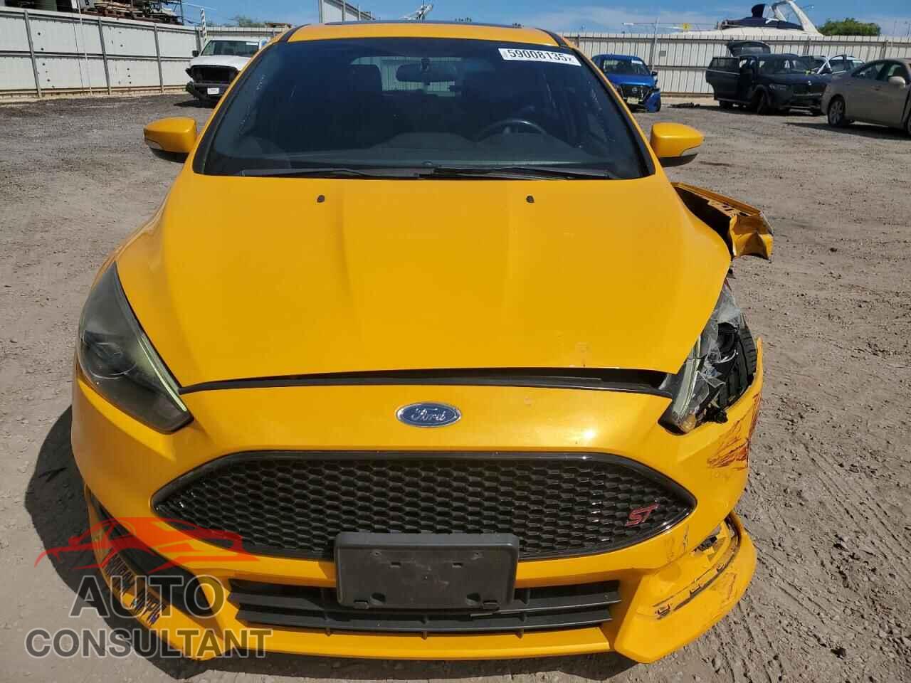 FORD FOCUS 2015 - 1FADP3L91FL211262