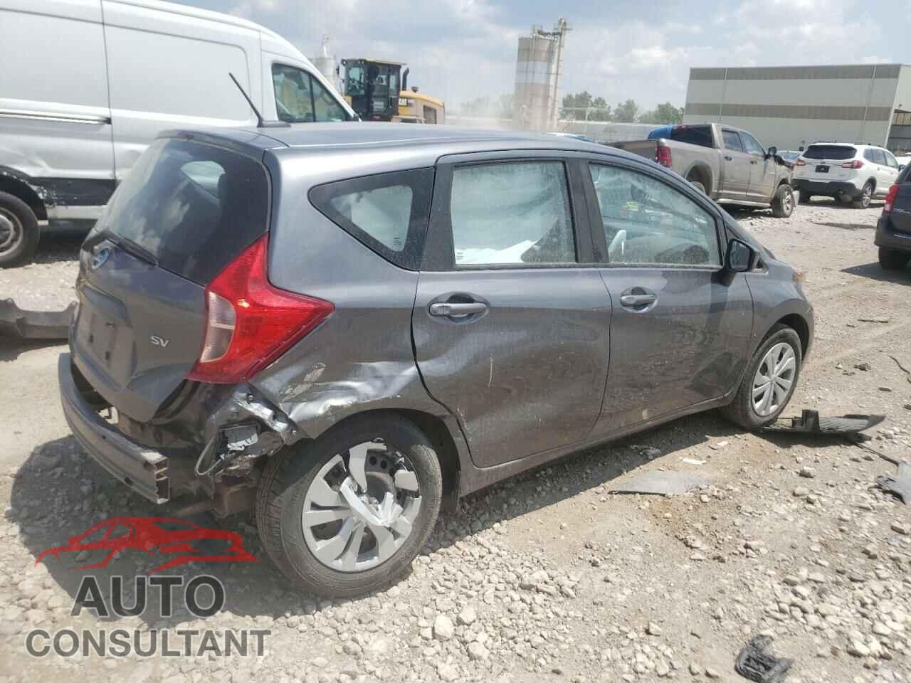 NISSAN VERSA 2017 - 3N1CE2CP3HL352543