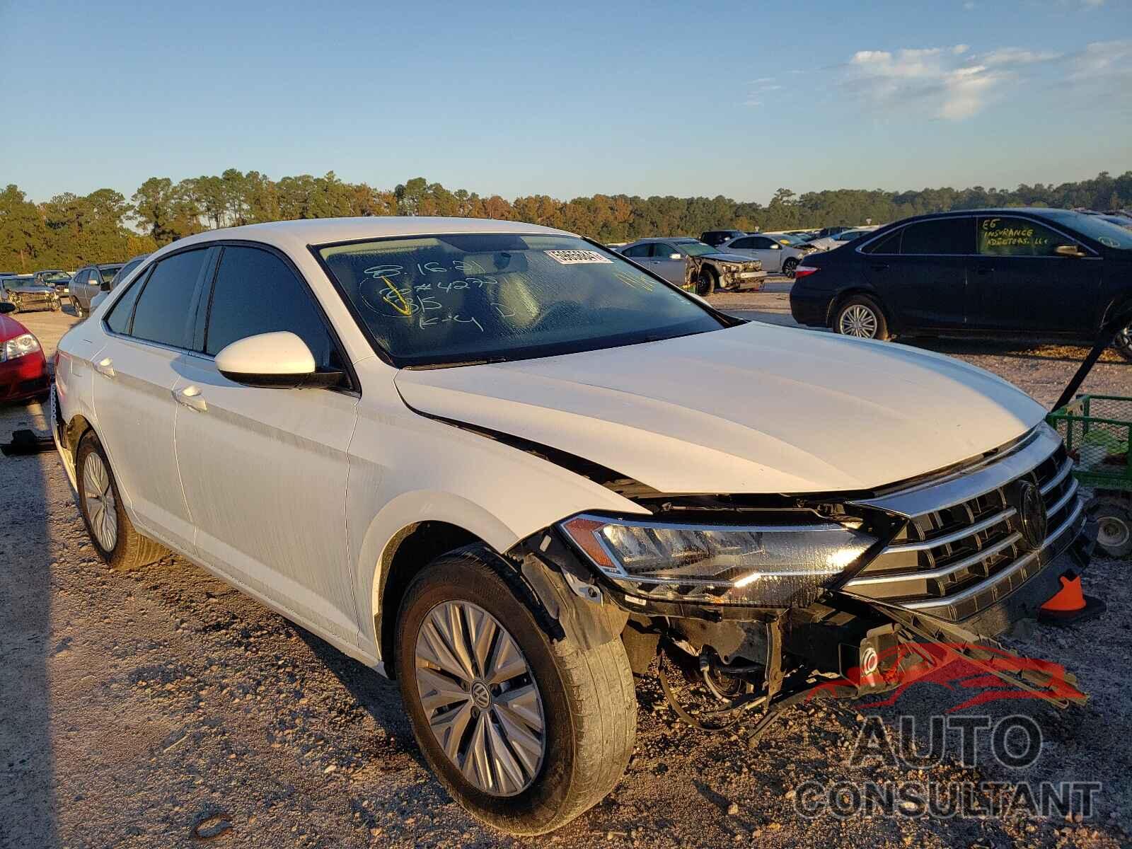VOLKSWAGEN JETTA 2019 - 3VWCB7BUXKM130218