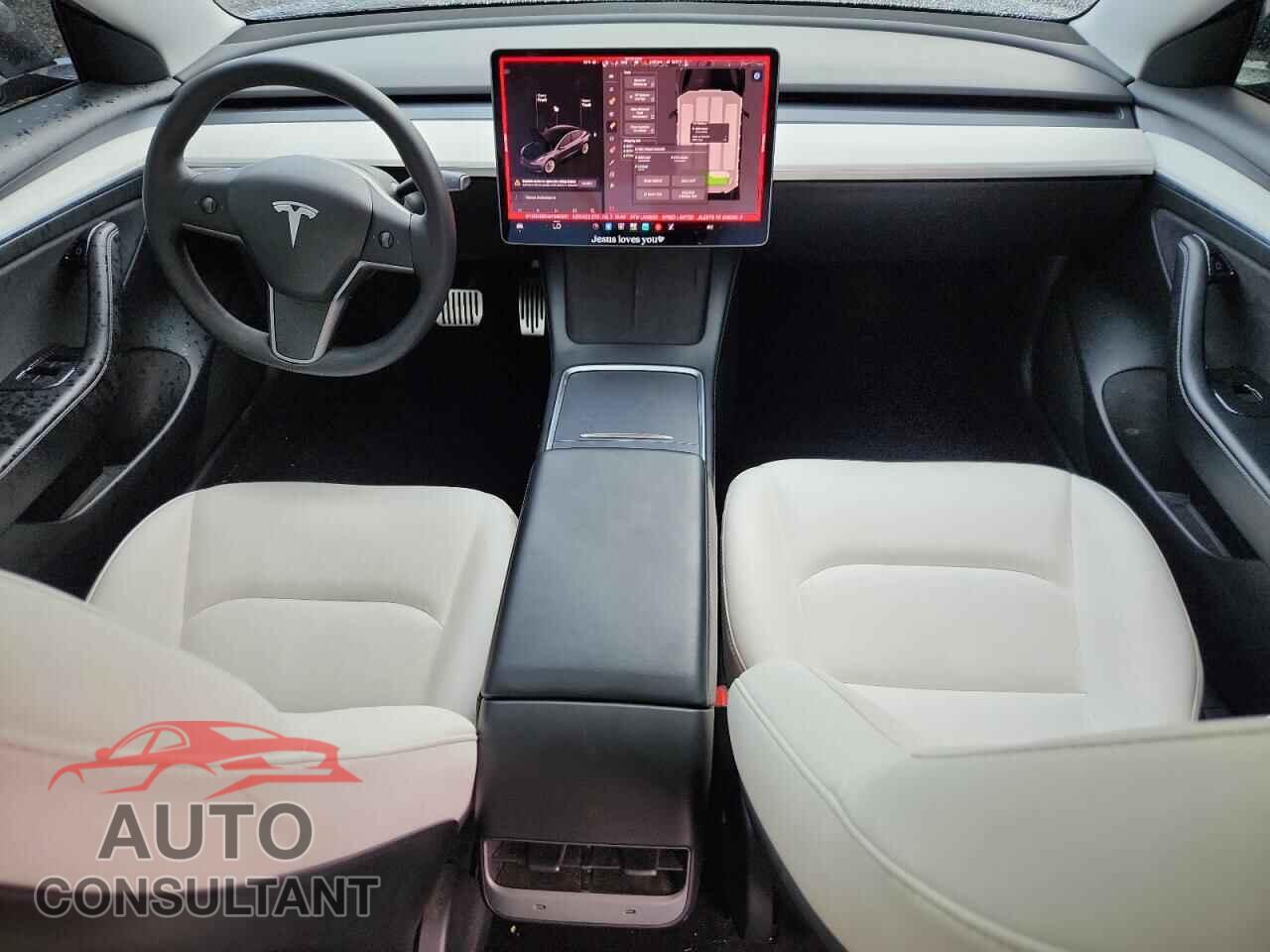 TESLA MODEL 3 2021 - 5YJ3E1EB5MF990231
