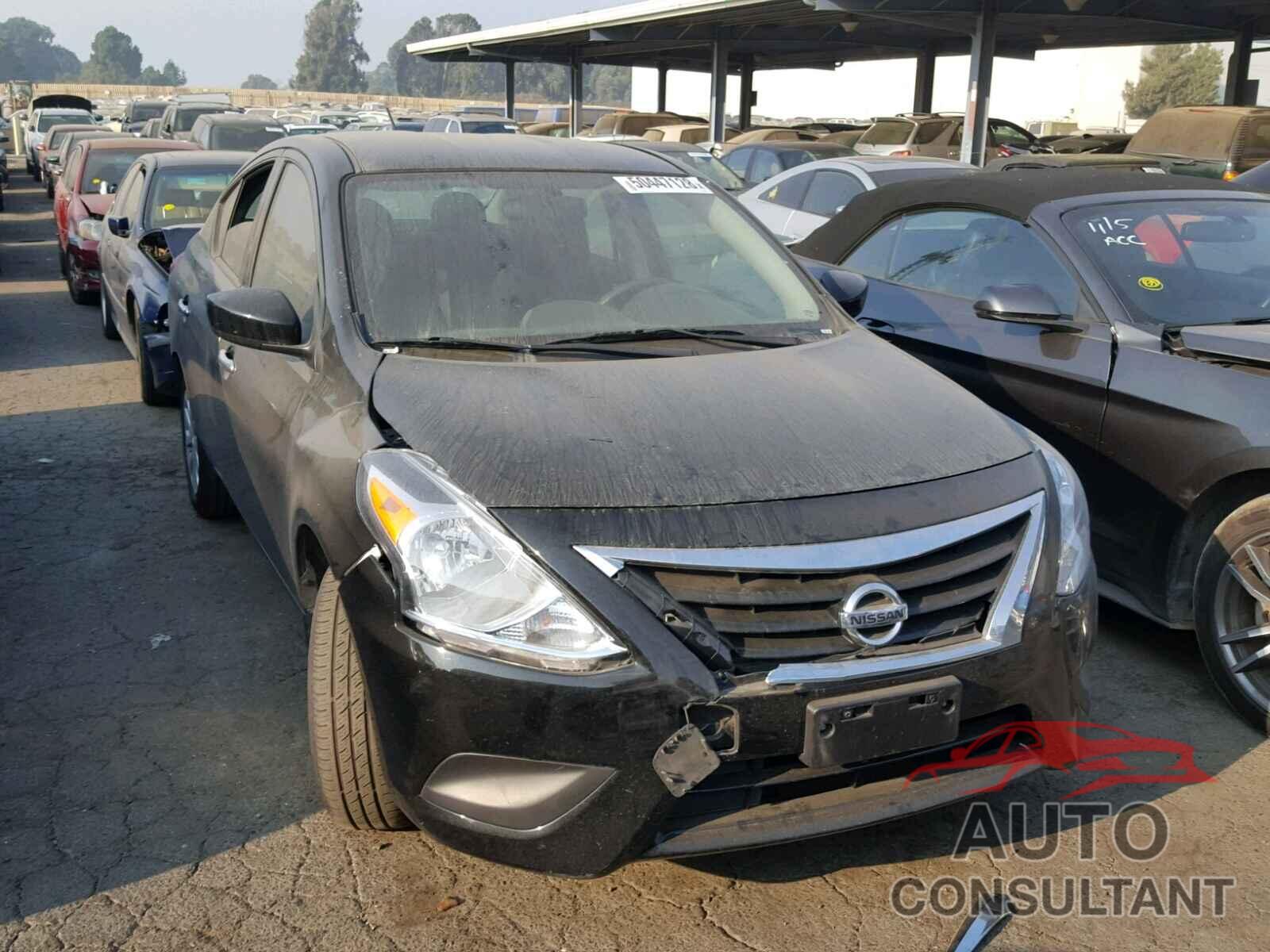NISSAN VERSA 2017 - 3N1CN7AP6HL895496