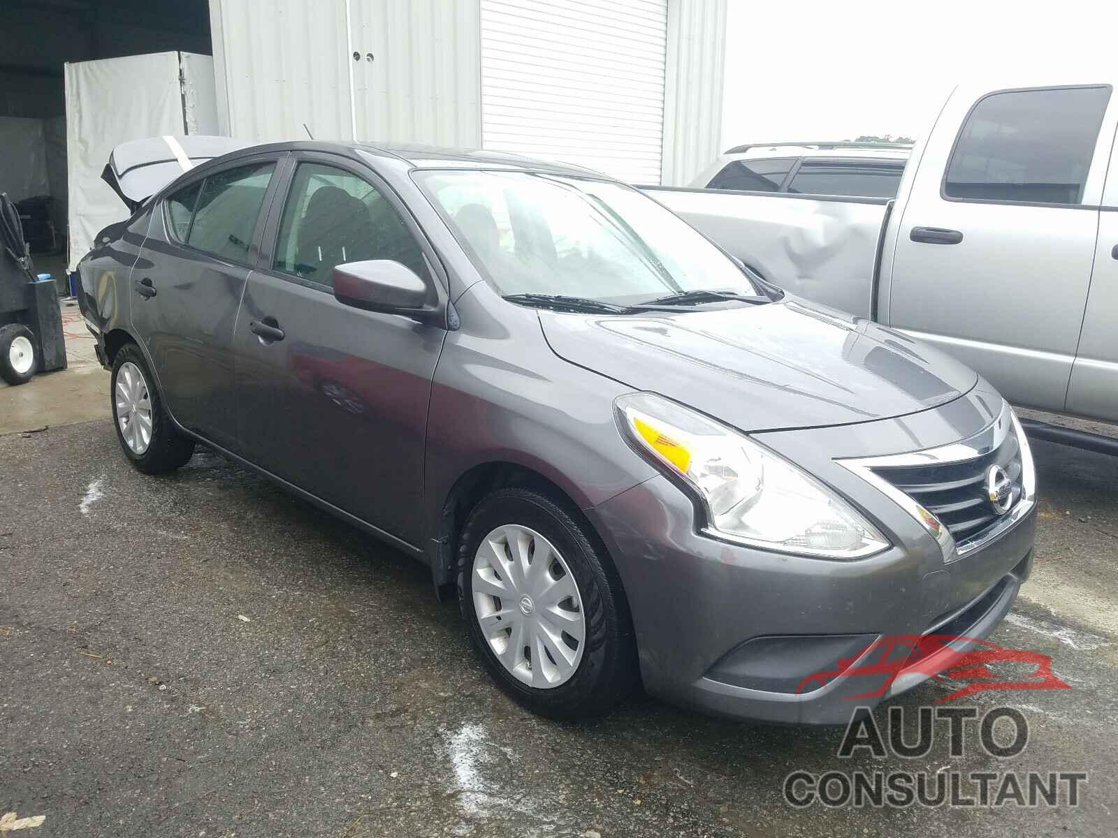 NISSAN VERSA 2019 - 3N1CN7APXKL806424