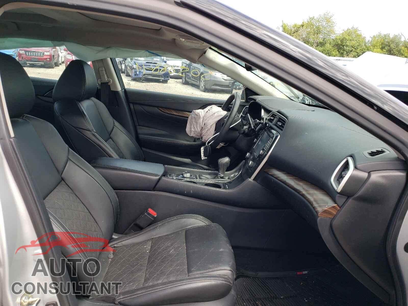 NISSAN MAXIMA 2017 - 1N4AA6AP4HC428136