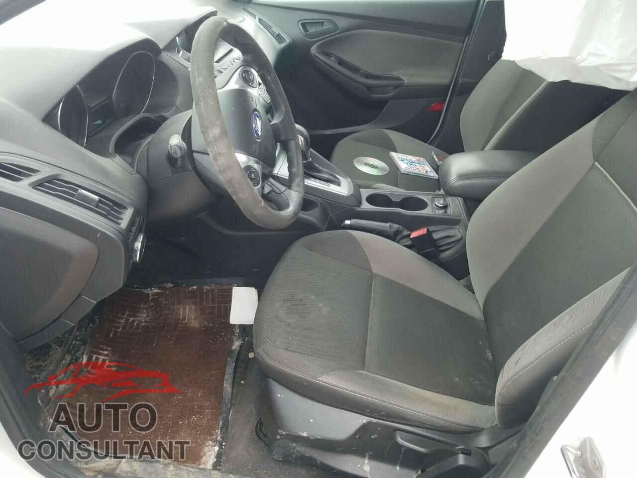 FORD FOCUS 2012 - 1FAHP3F23CL238202