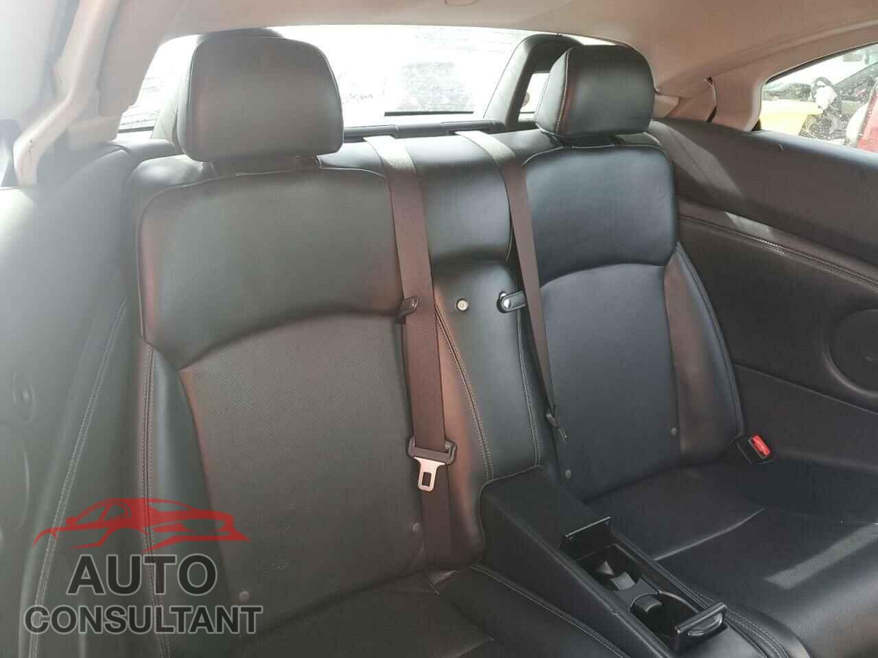 LEXUS IS 2012 - JTHFE2C23C2508829