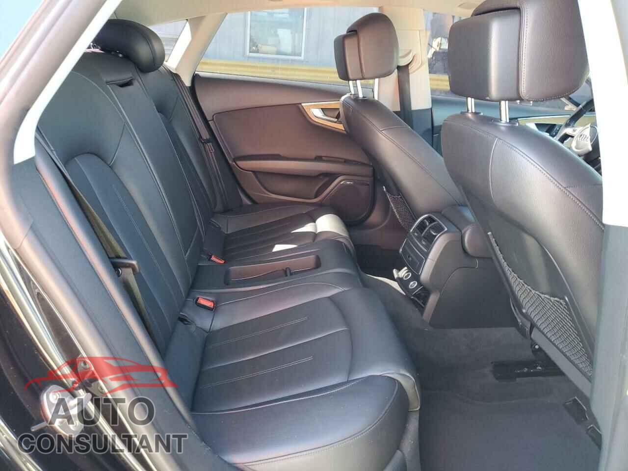 AUDI A7 2013 - WAUYGAFC2DN009018