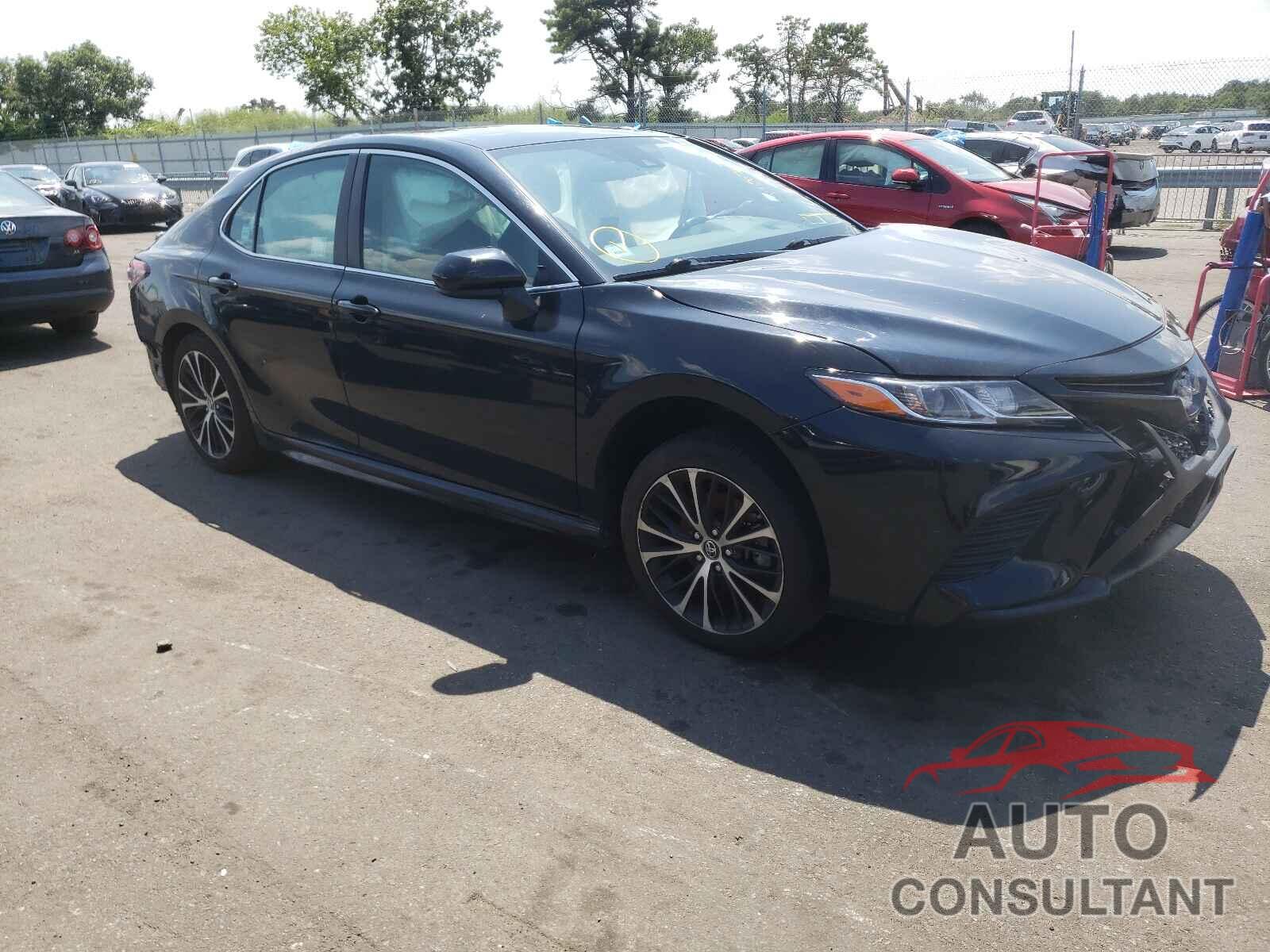 TOYOTA CAMRY 2019 - 4T1B11HK7KU703457