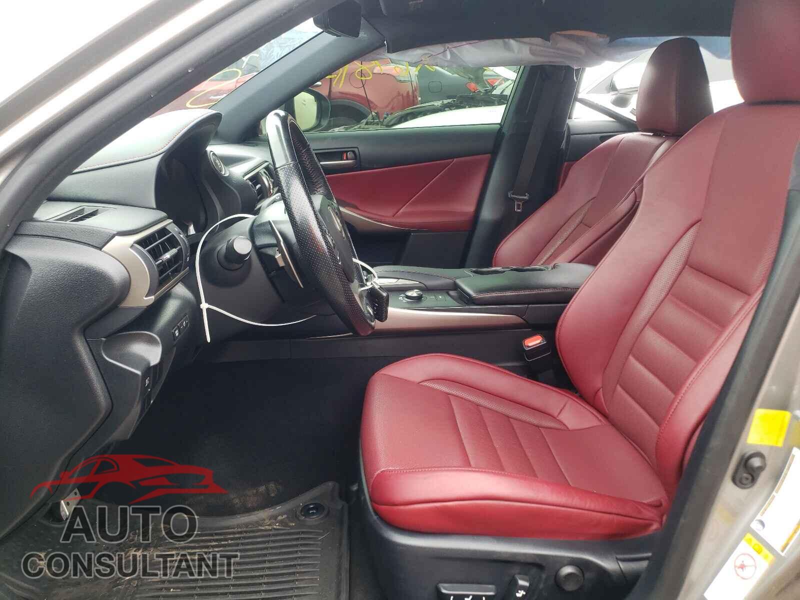 LEXUS IS 2017 - JTHCE1D2XH5013870
