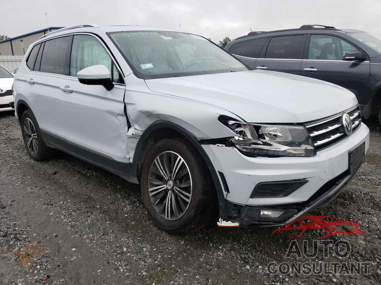 VOLKSWAGEN TIGUAN 2018 - 3VV2B7AX9JM041864